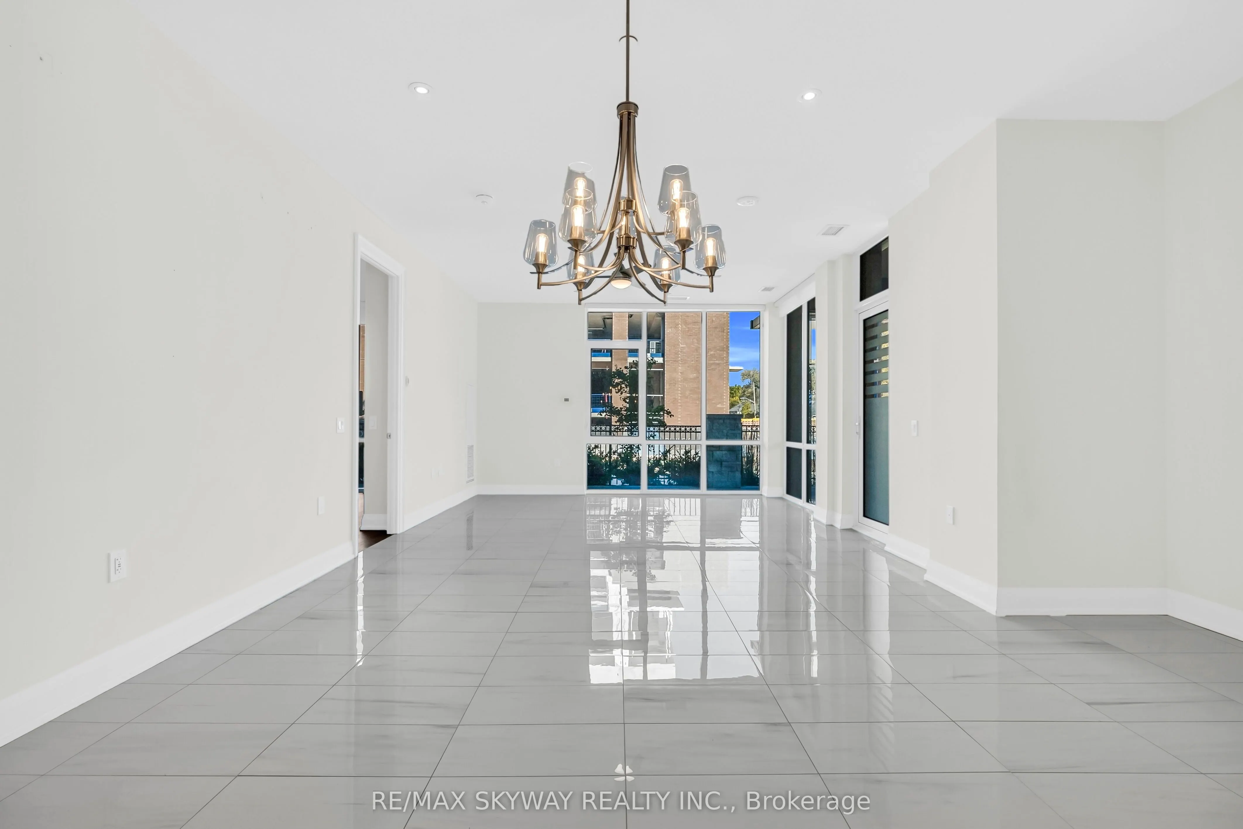 42 Mill Street, #105