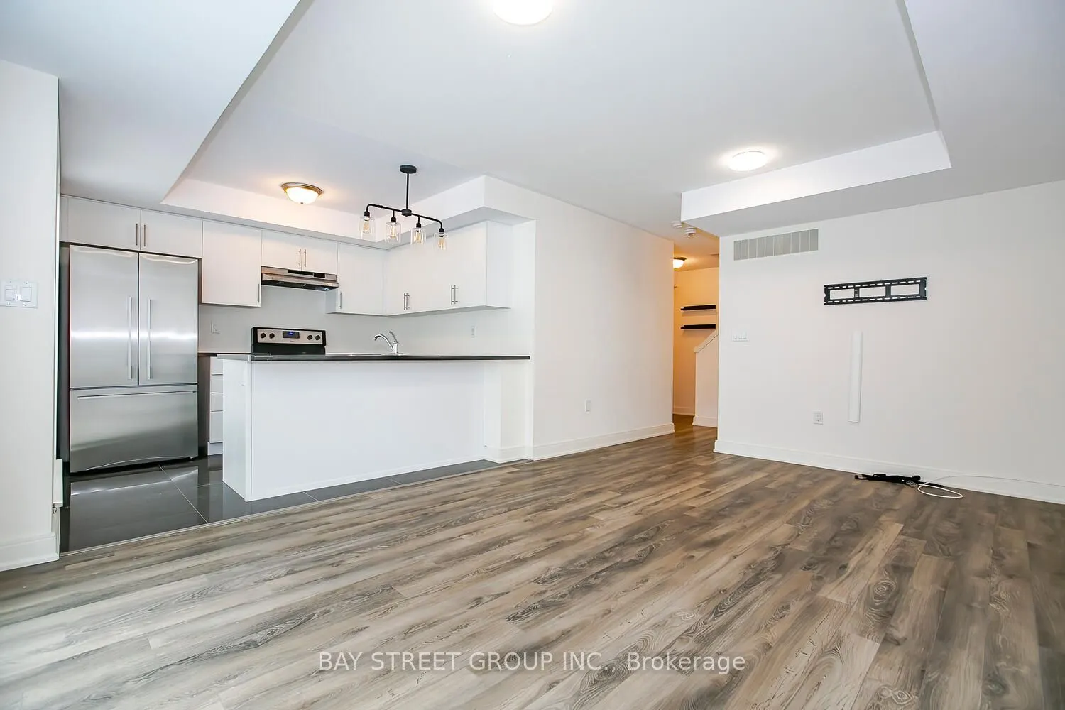 100 Dufay Road, #107