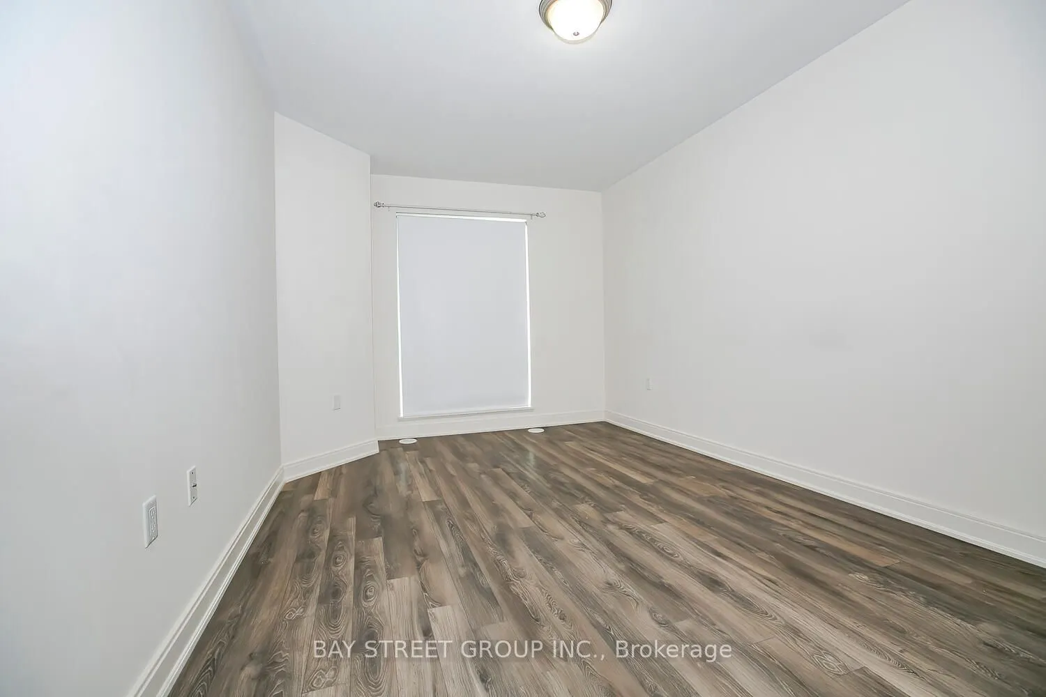 100 Dufay Road, #107