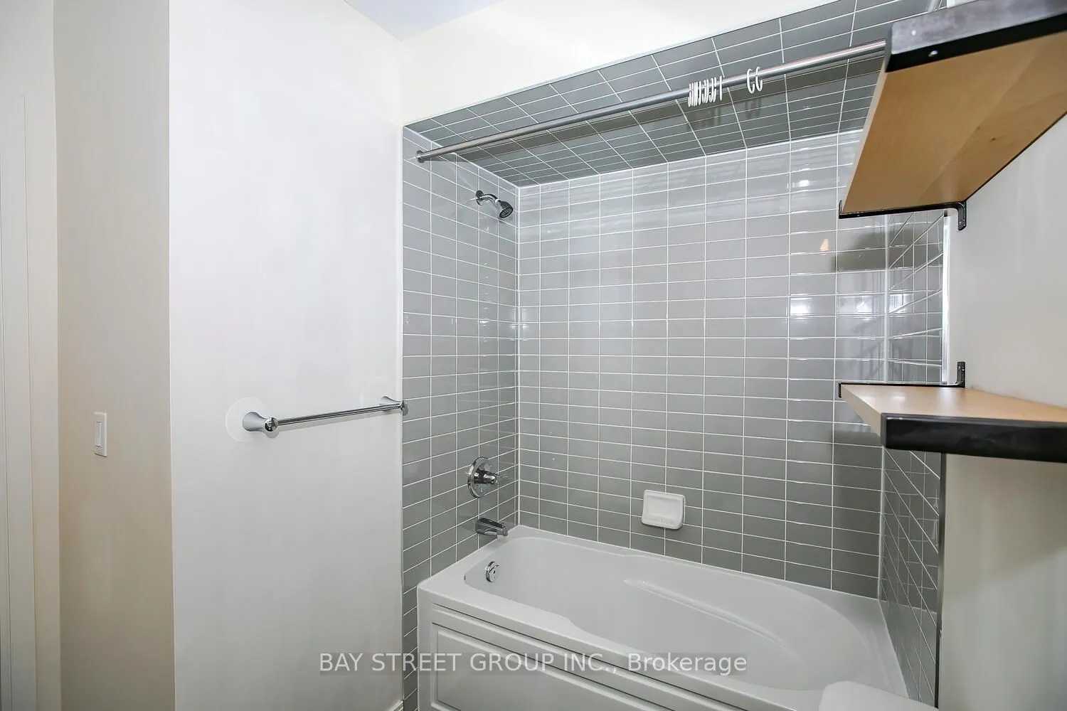 100 Dufay Road, #107