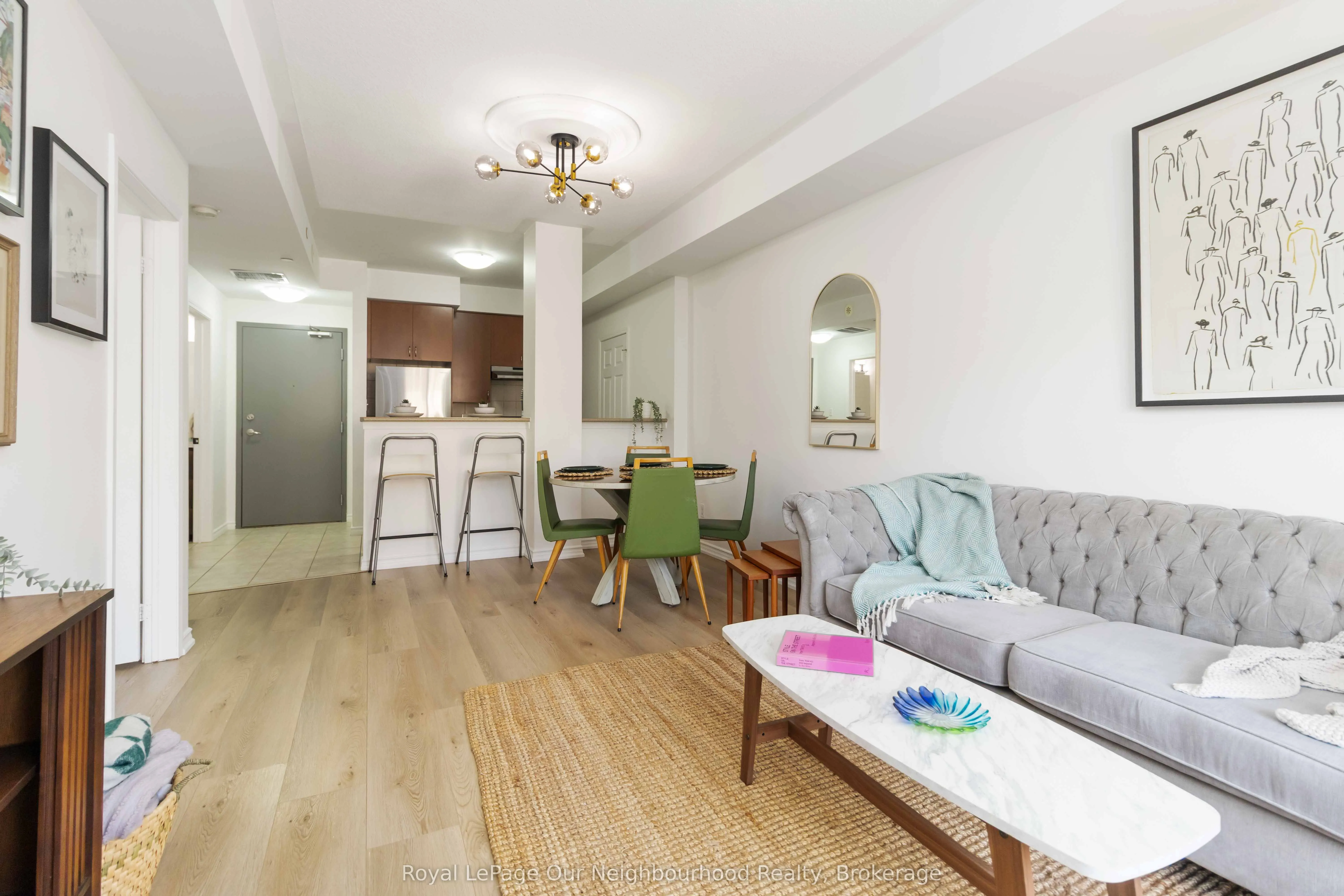 3075 Thomas Street, #201