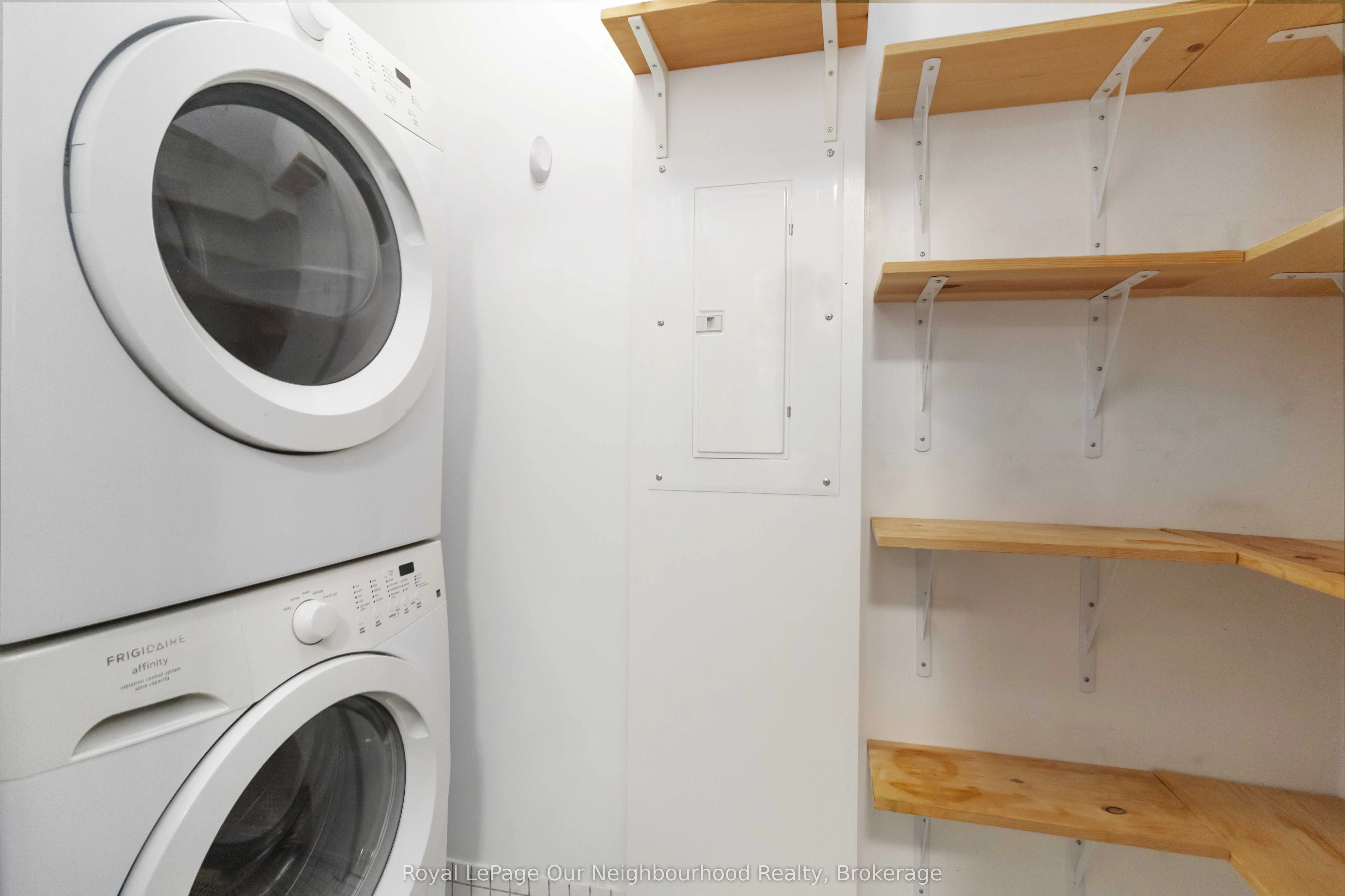 3075 Thomas Street, #201