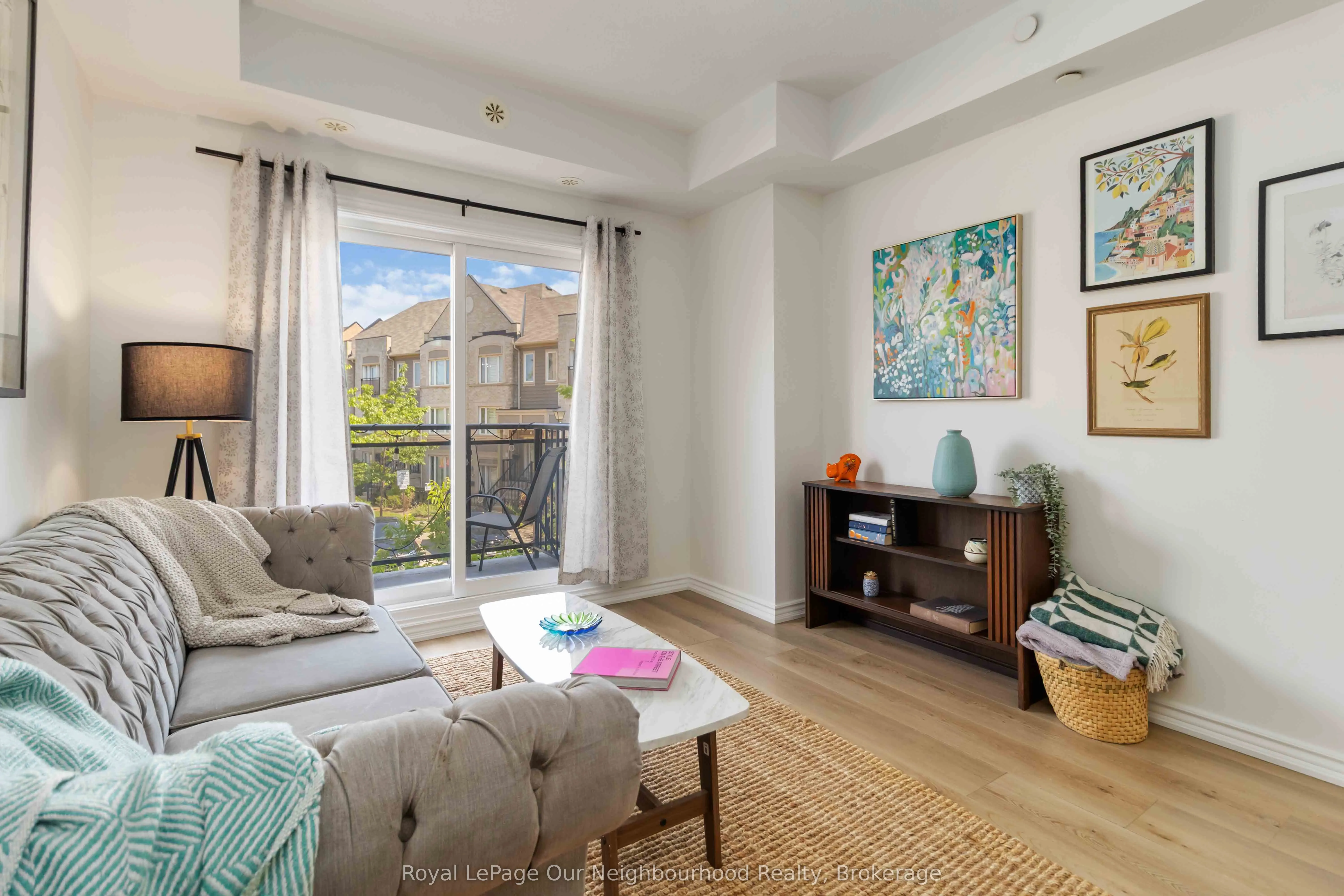 3075 Thomas Street, #201