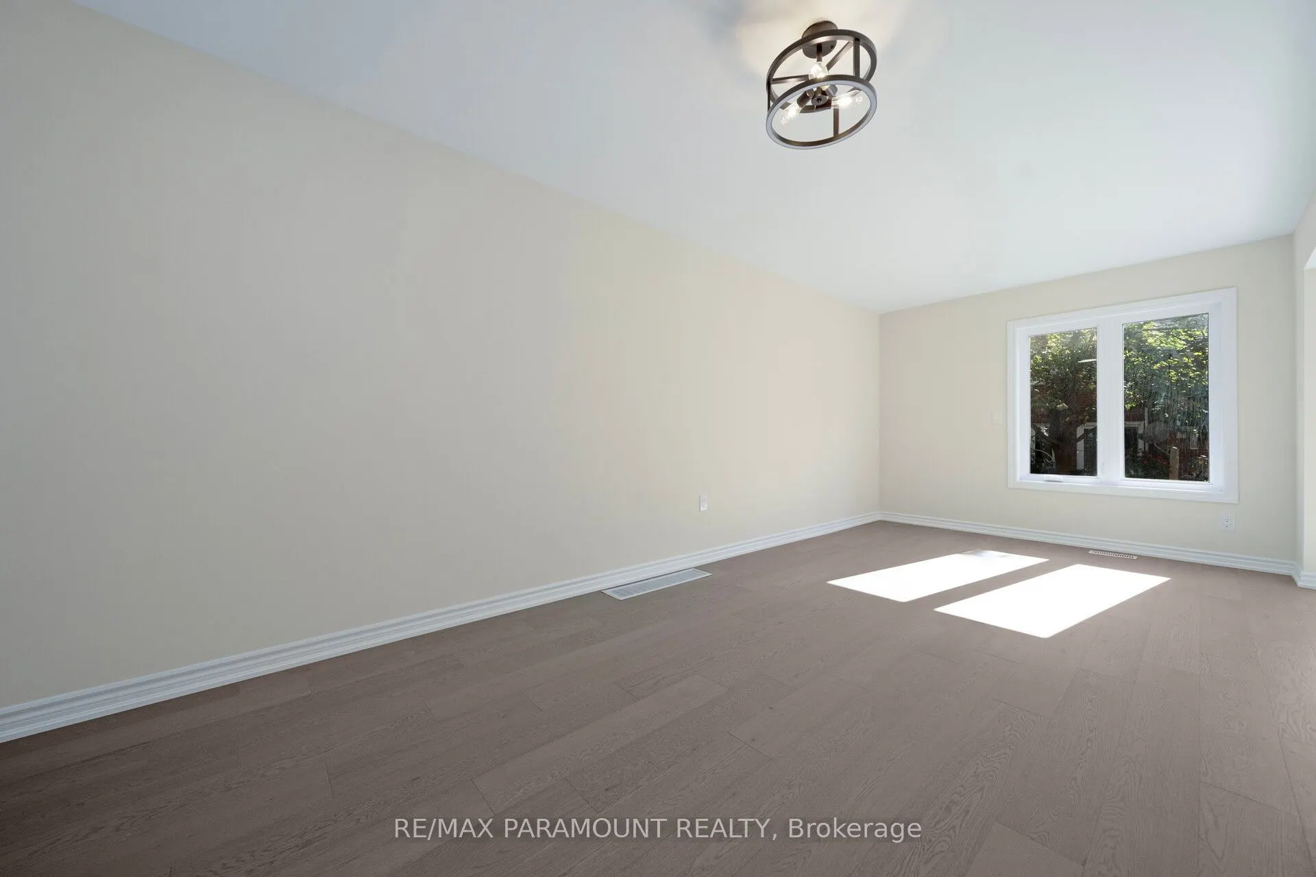 1575 South Parade Court, #37