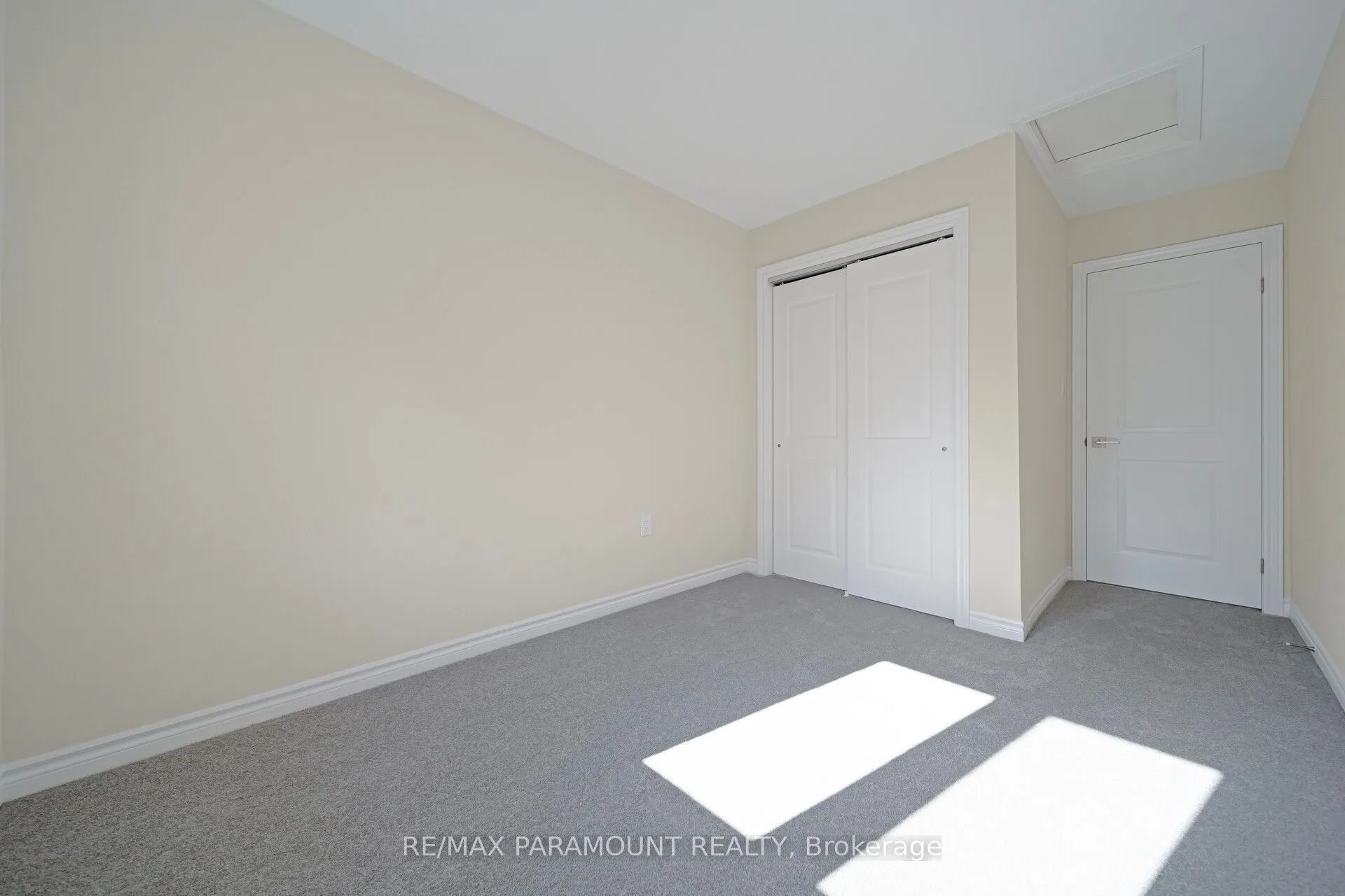 1575 South Parade Court, #37