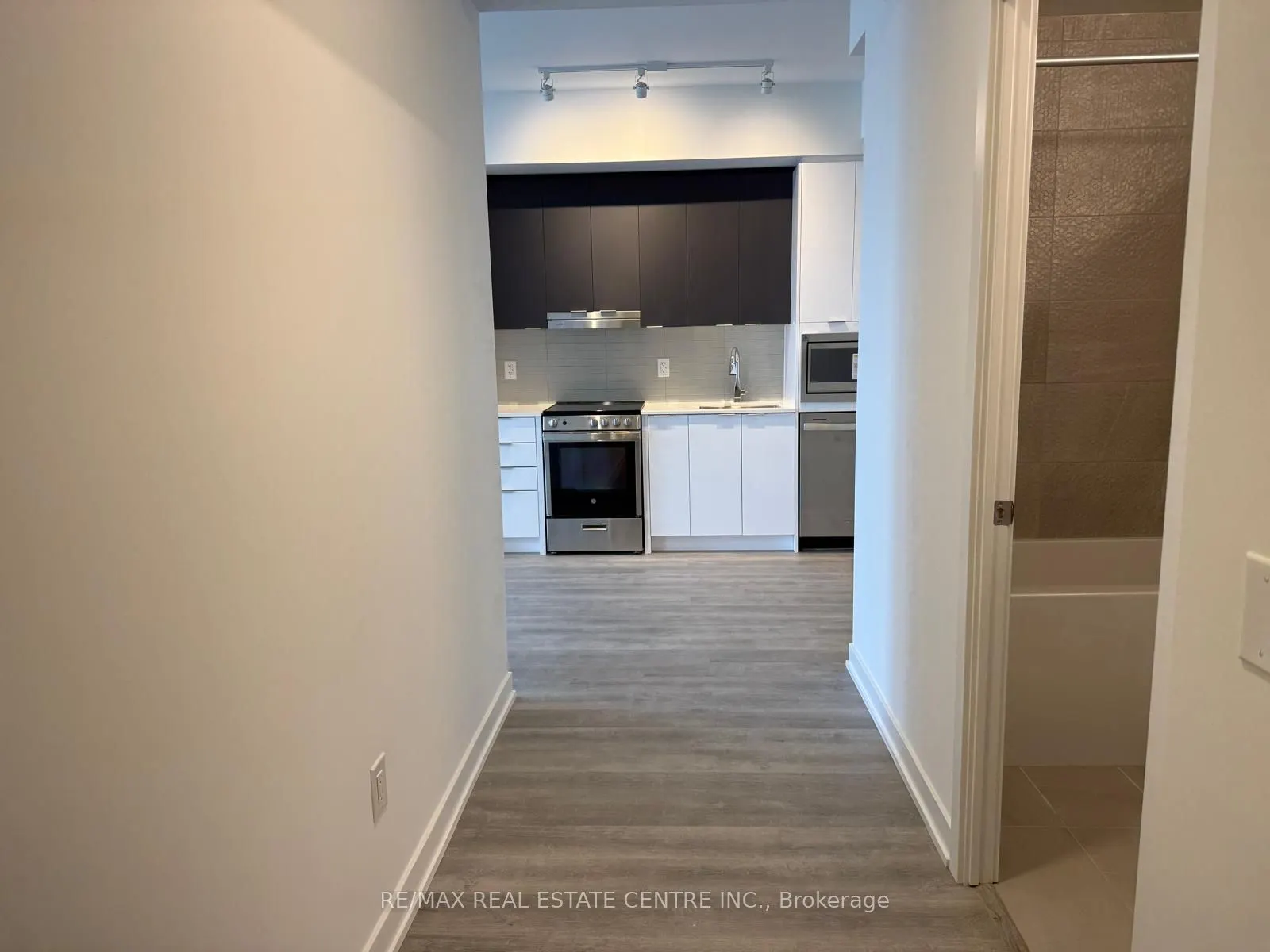 5105 Hurontario Street S, #2412