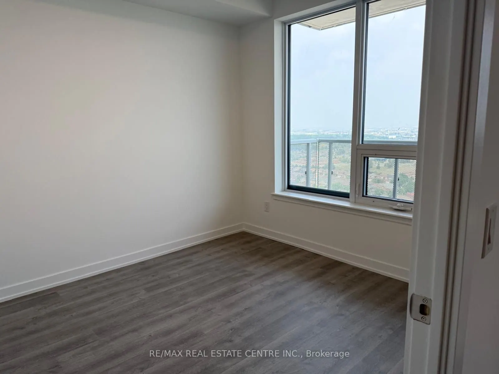 5105 Hurontario Street S, #2412