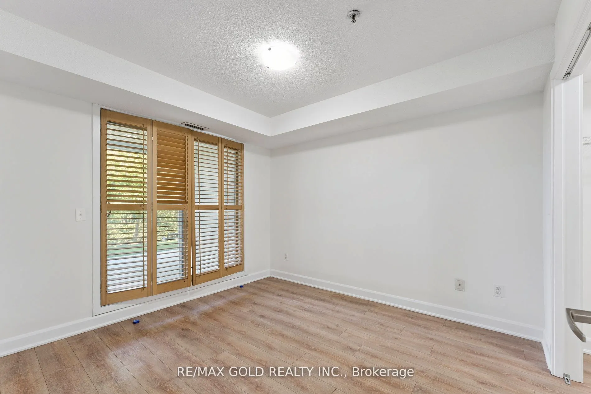 6 Dayspring Circle, #2104