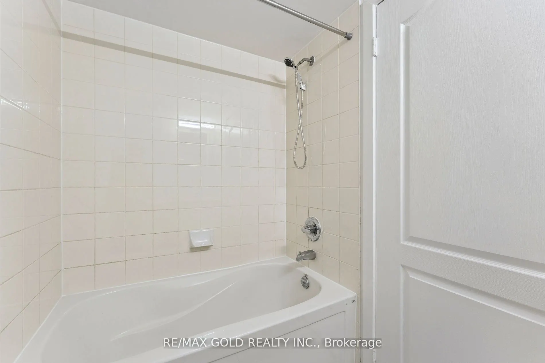 6 Dayspring Circle, #2104