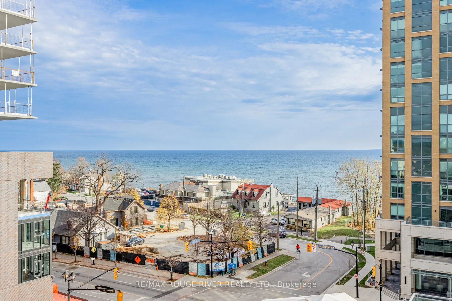 360 Pearl Street, #601