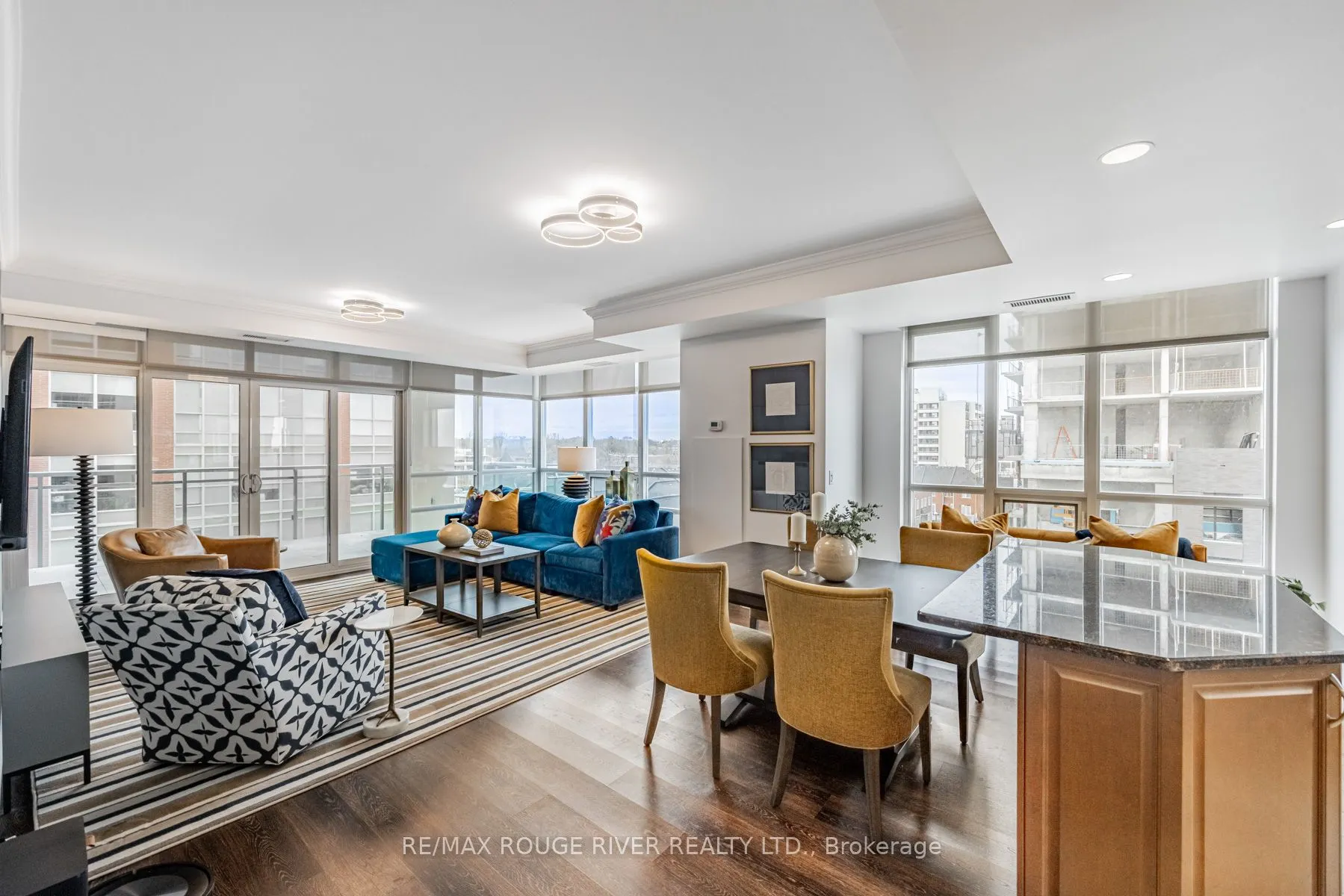 360 Pearl Street, #601