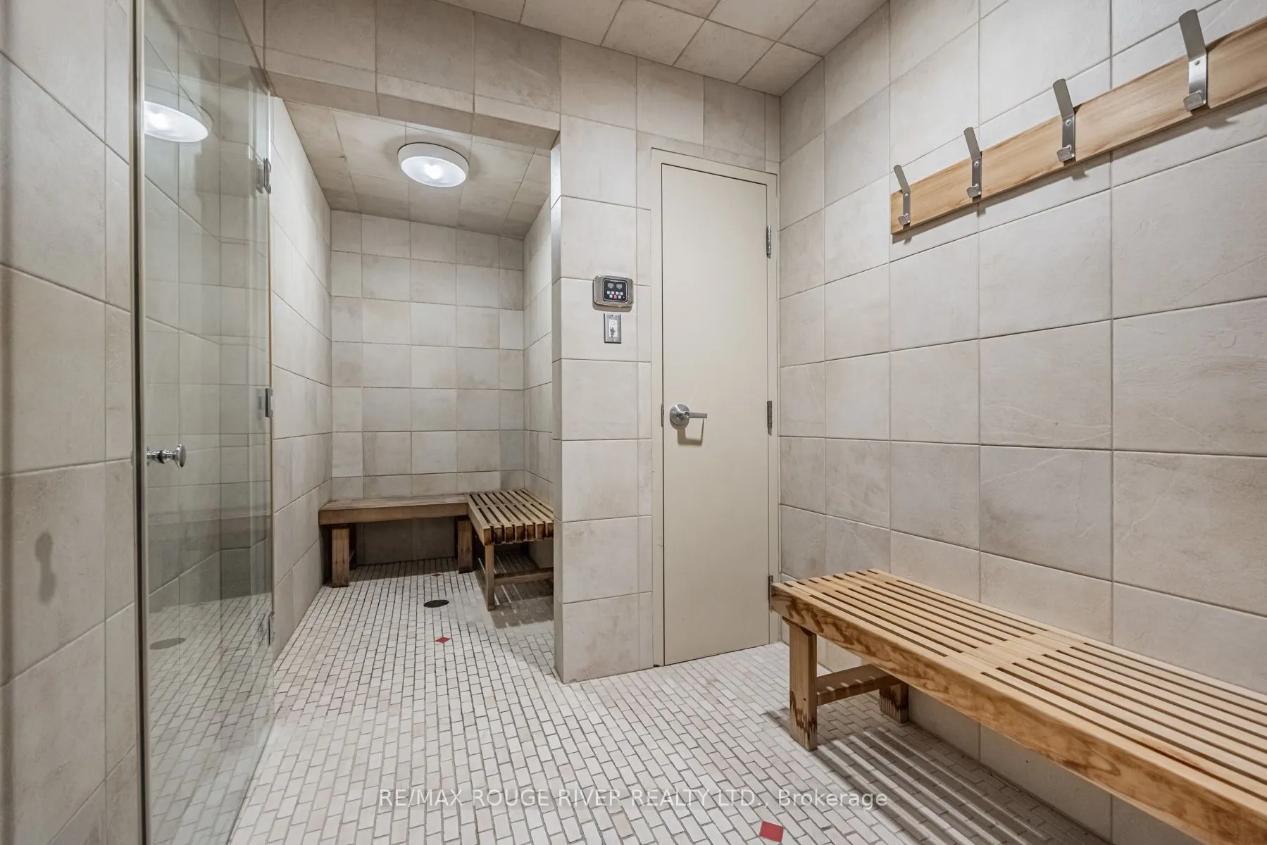 360 Pearl Street, #601