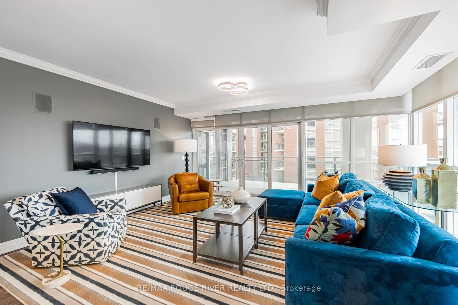 360 Pearl Street, #601