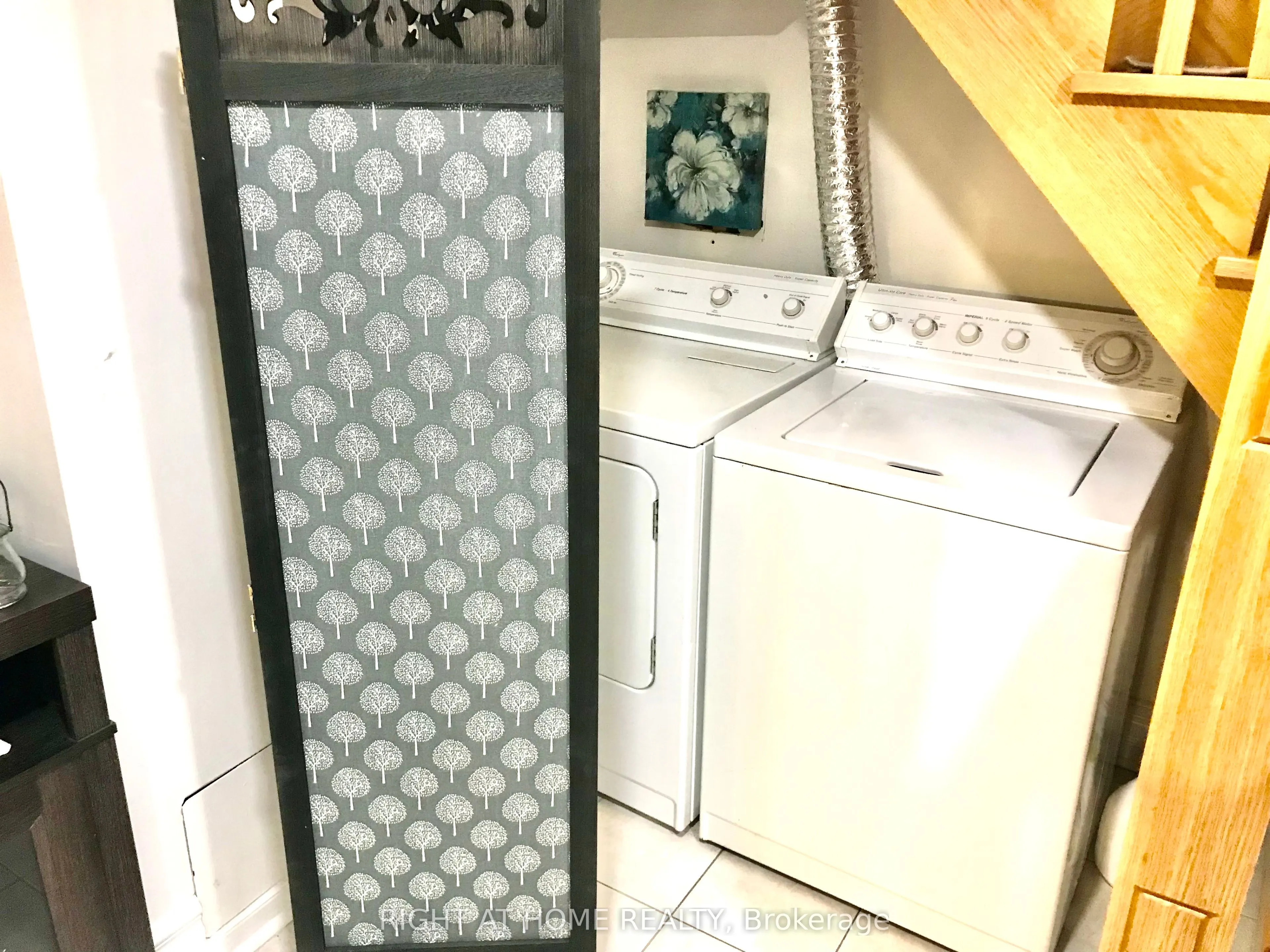 289 Laurentian Avenue, #Basement Unit