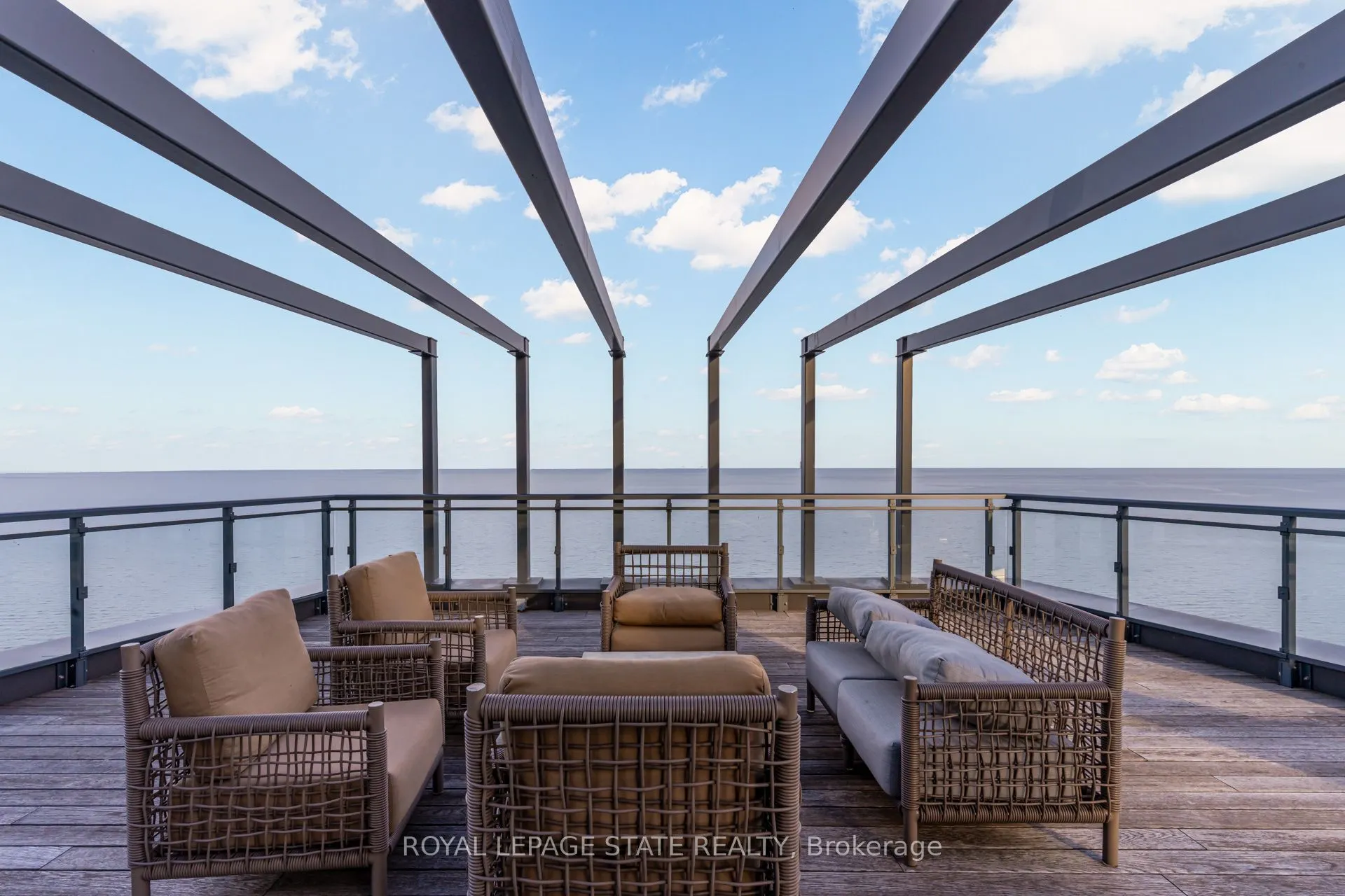 2060 Lakeshore Road, #308