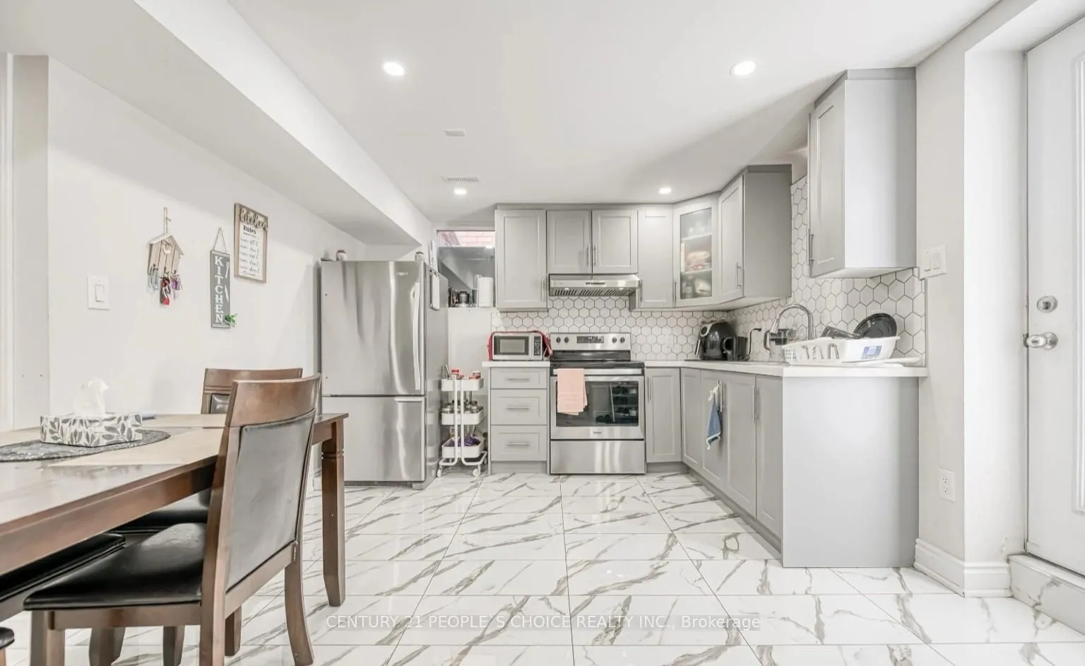 33 Ezra Crescent, #Basement