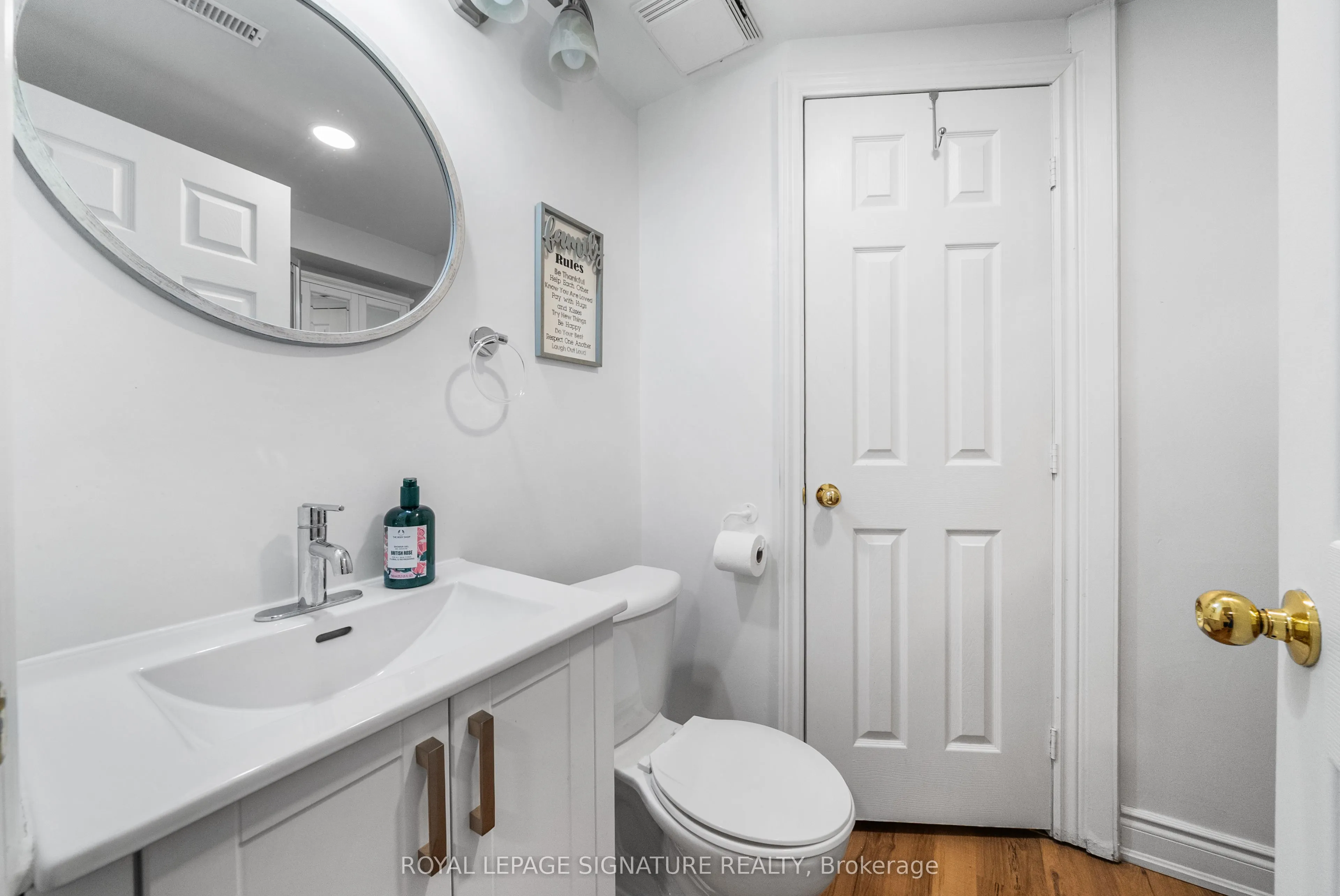 134 Ridgebank Court, #Lower