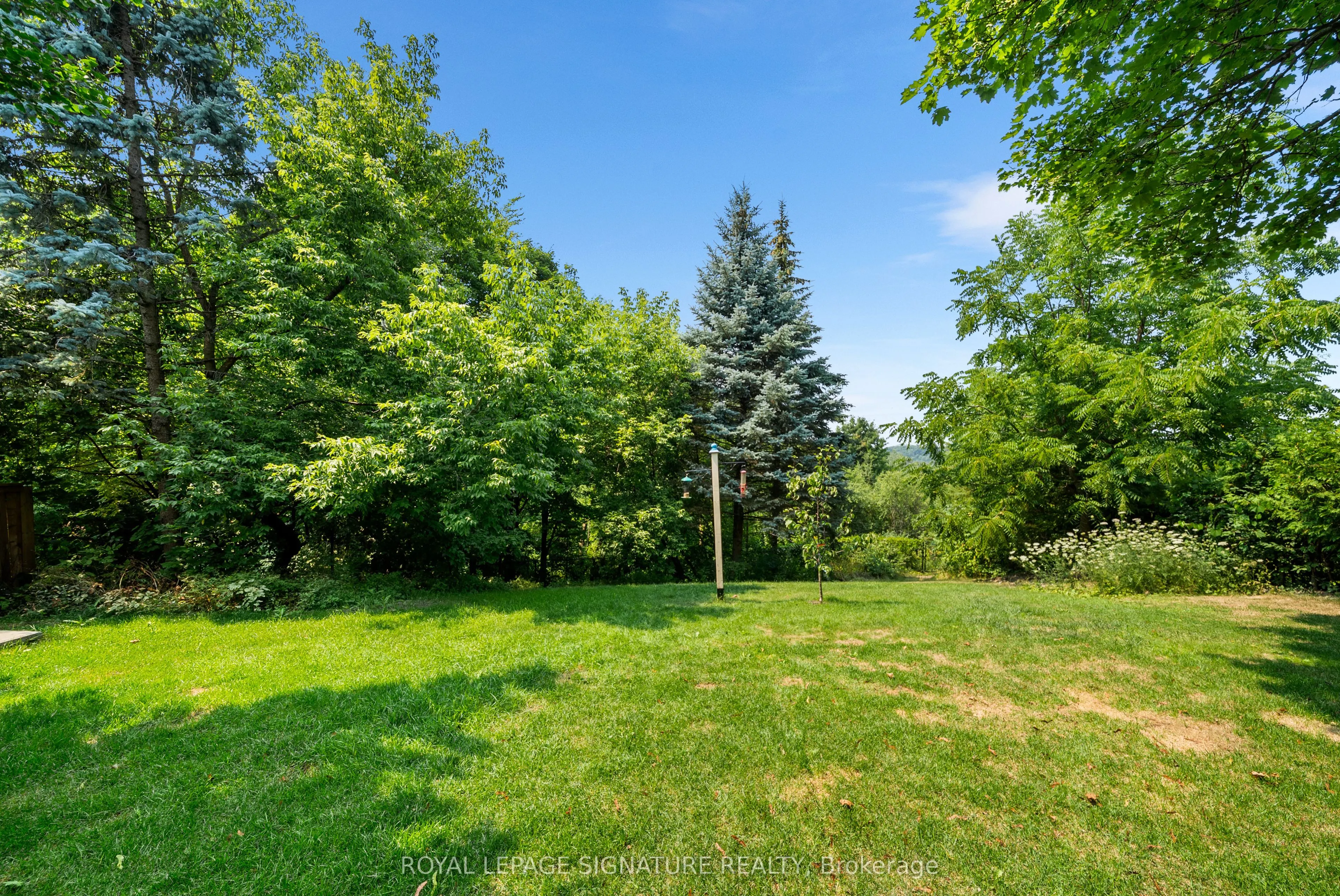 134 Ridgebank Court, #Lower