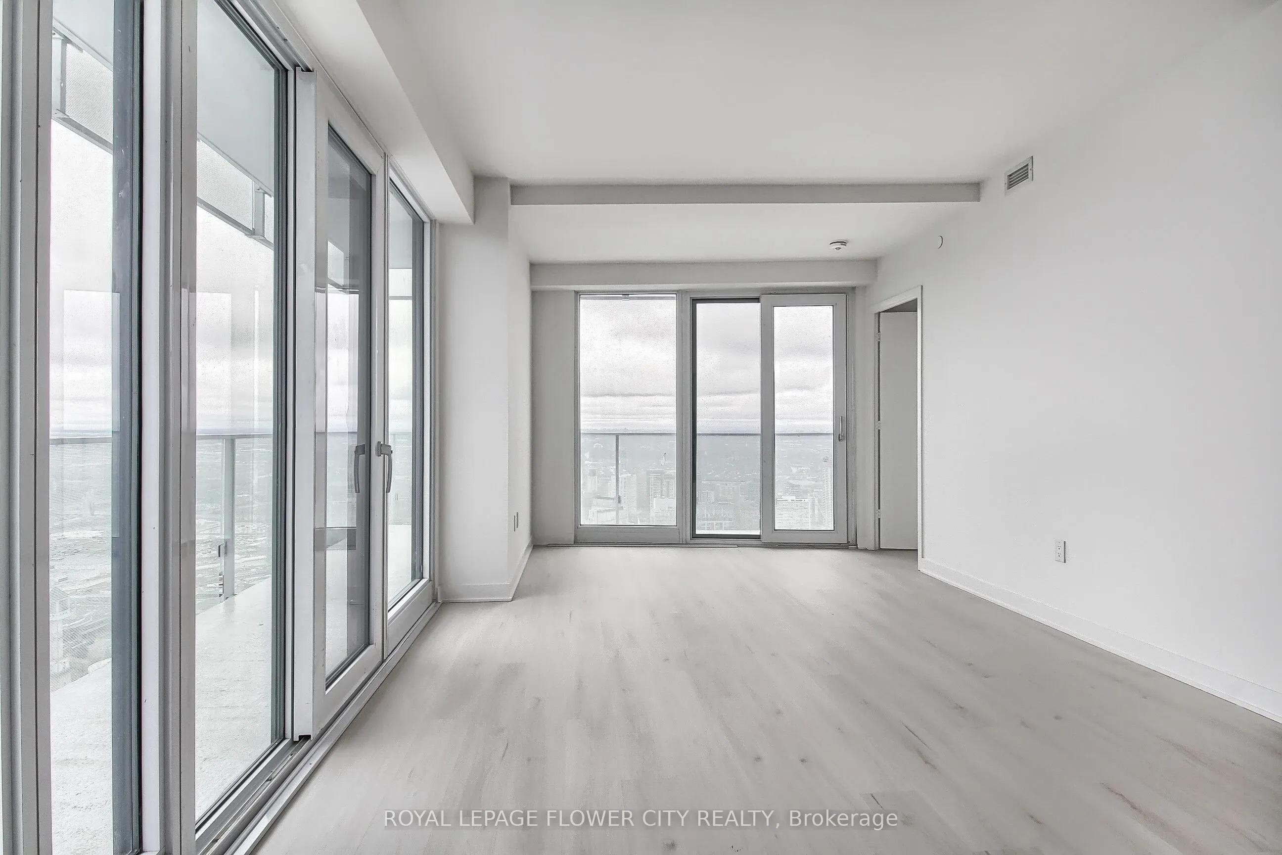 3900 Confederation Parkway, #5704