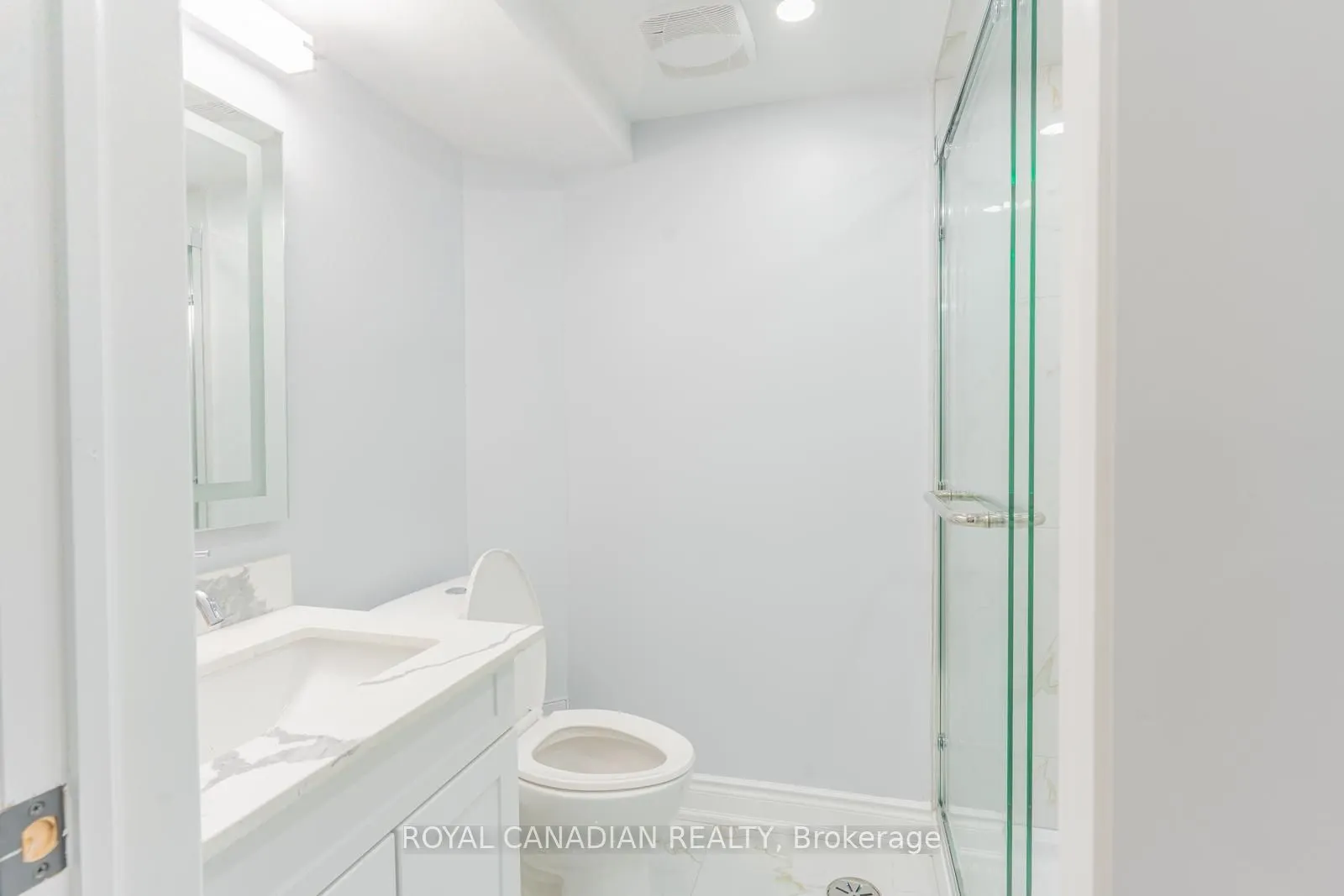 60 Cherrytree Drive W