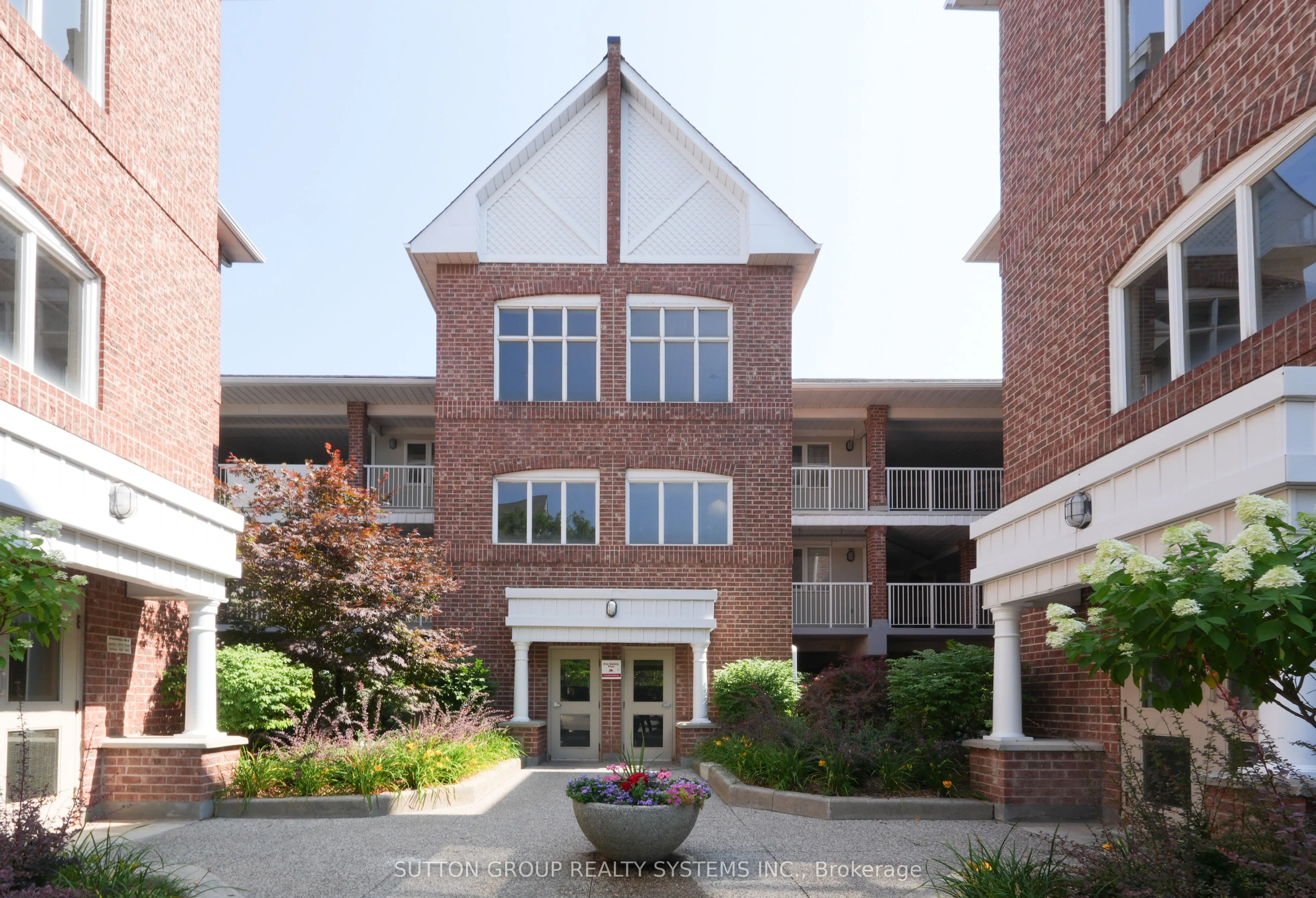 103 Bristol Road E, #183