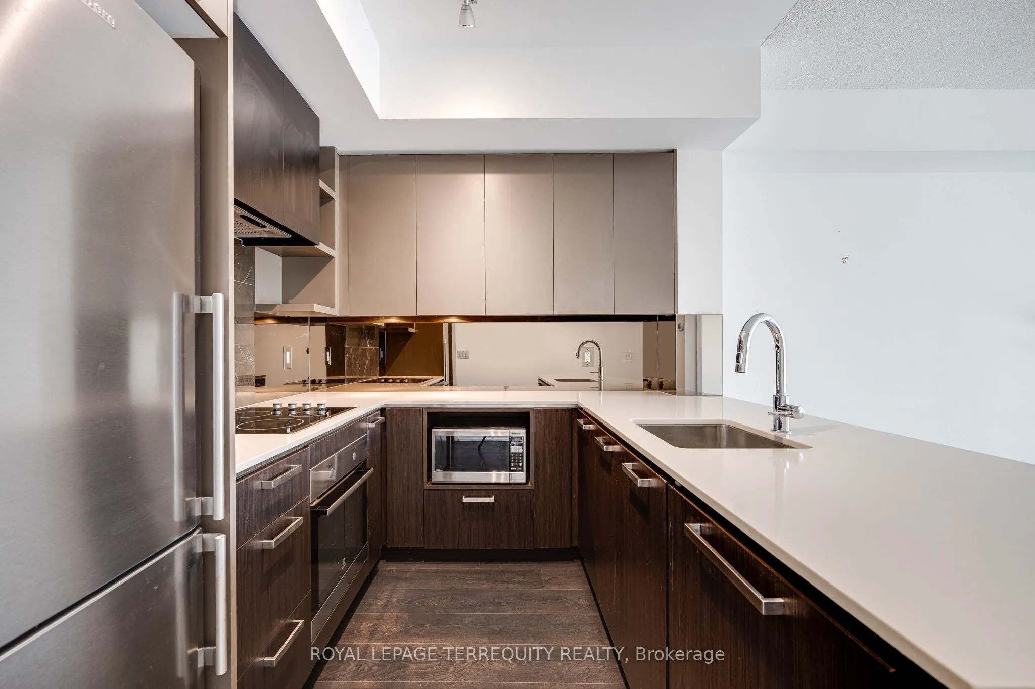 1830 Bloor Street W, #421