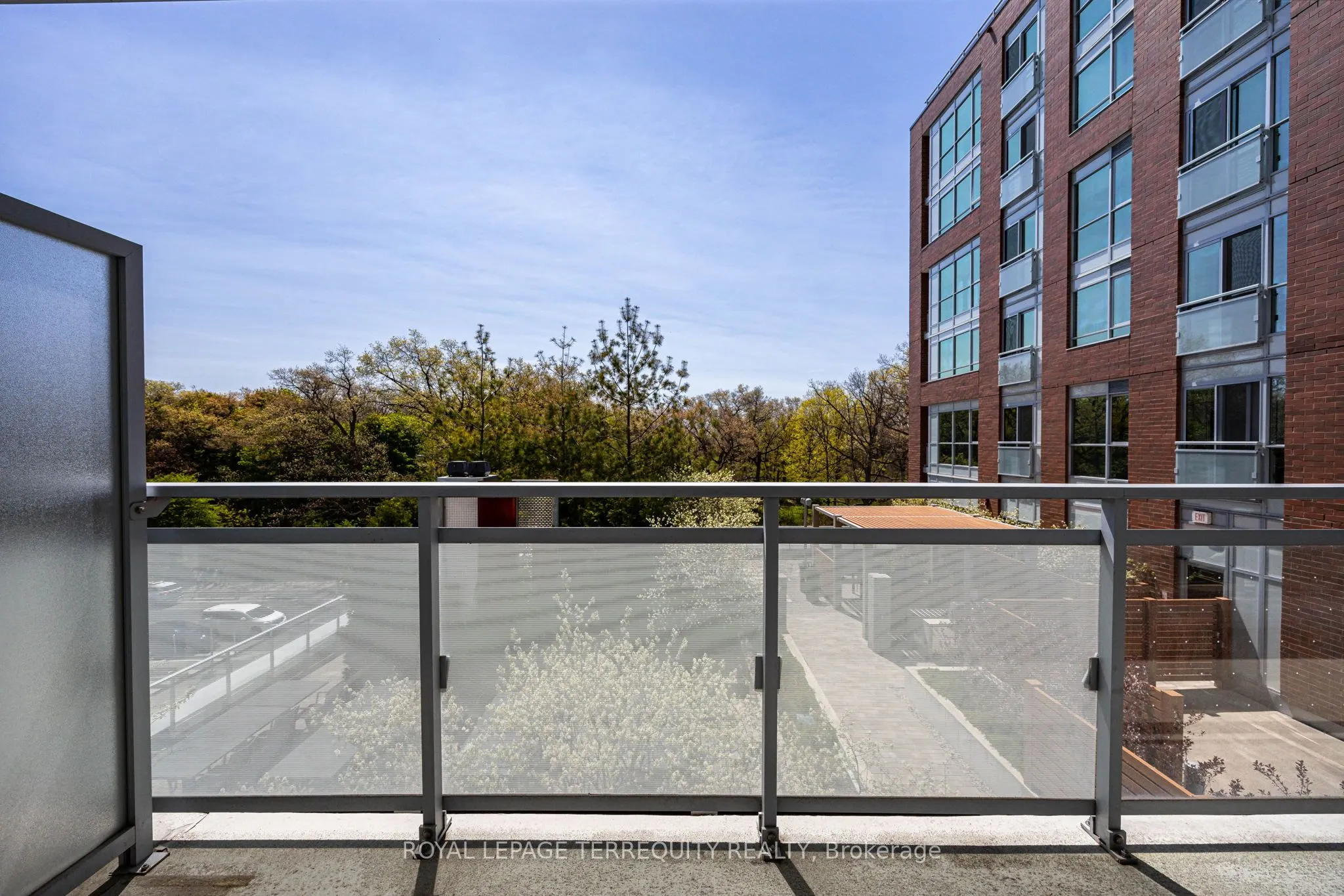 1830 Bloor Street W, #421