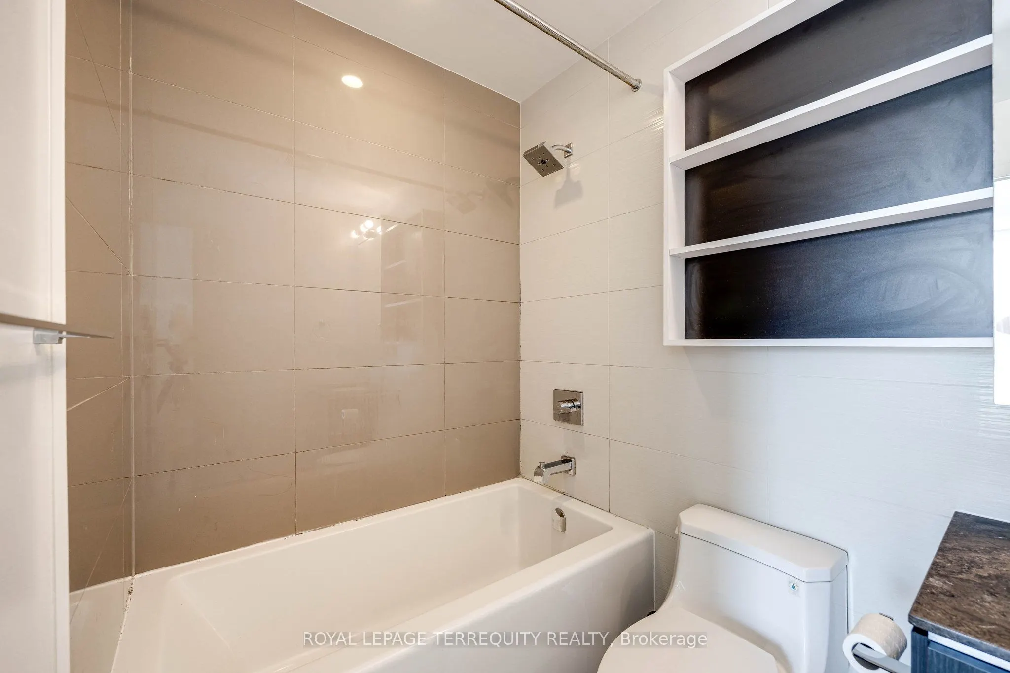 1830 Bloor Street W, #421