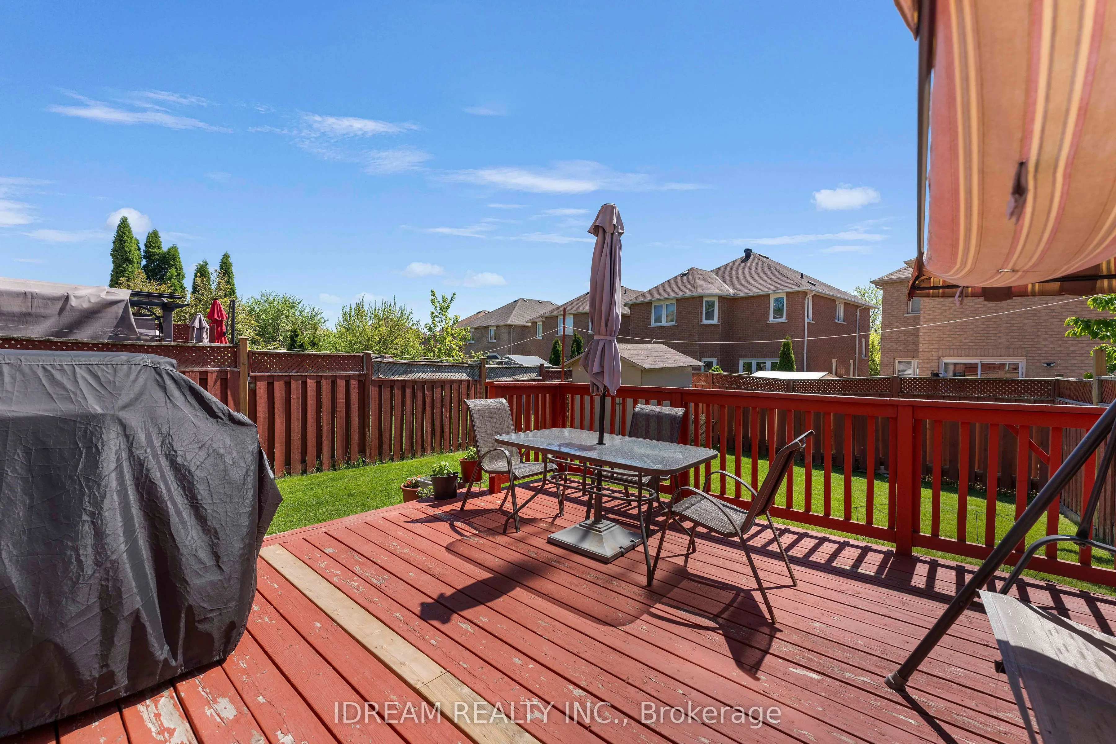 42 Mccleave Crescent