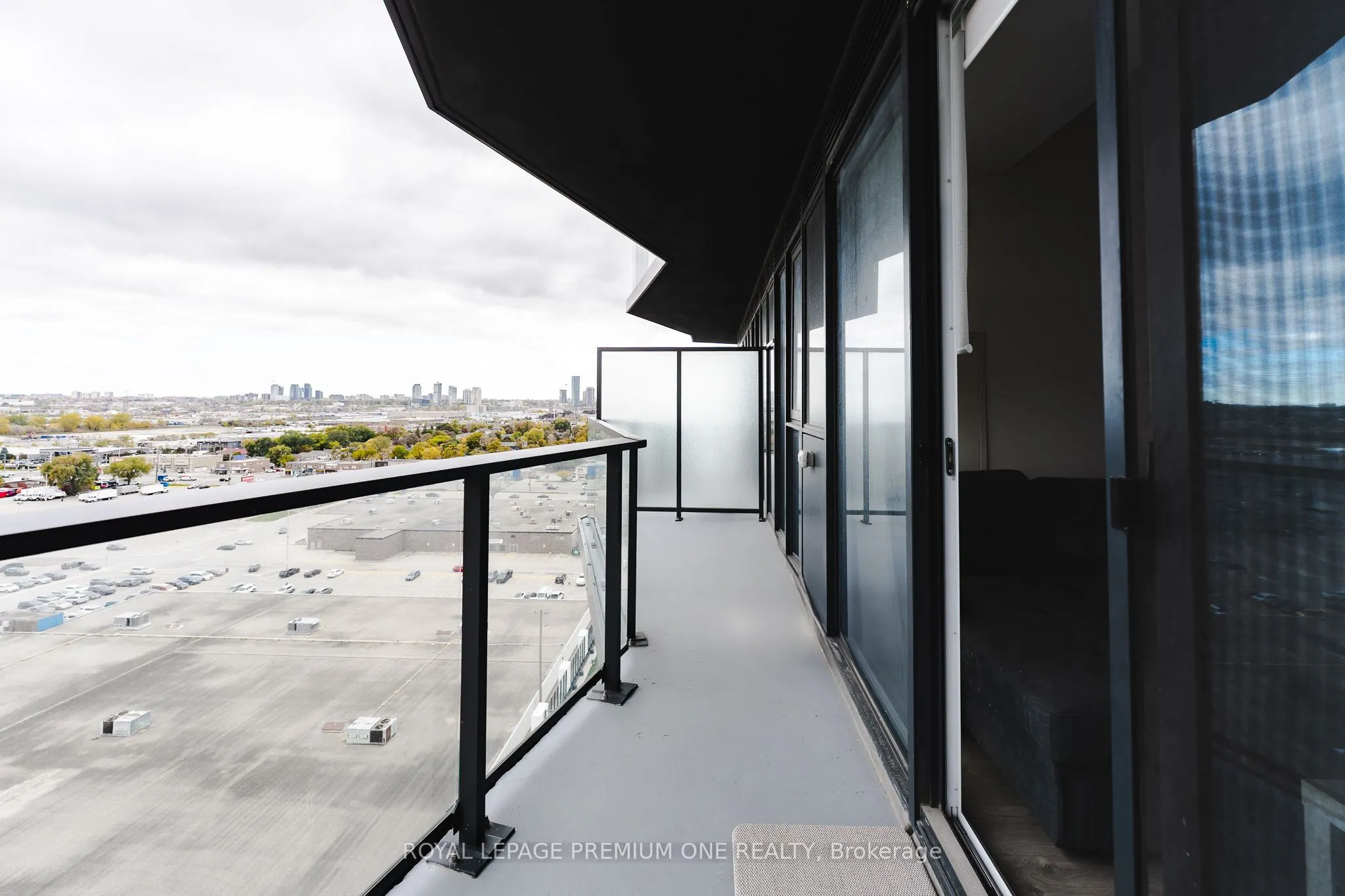 36 Zorra Street, #1402