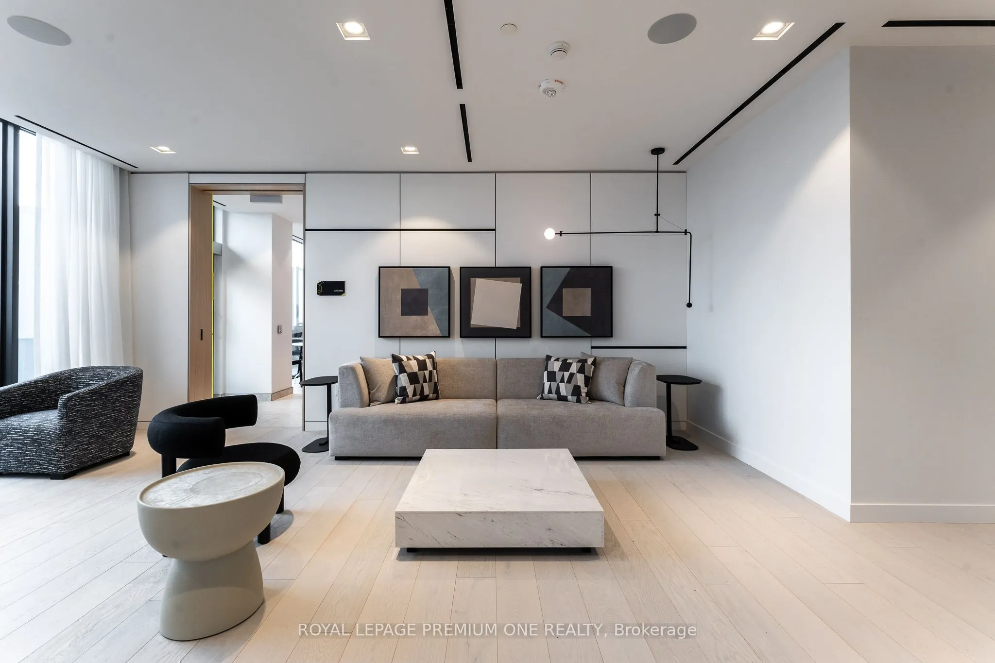 36 Zorra Street, #1402