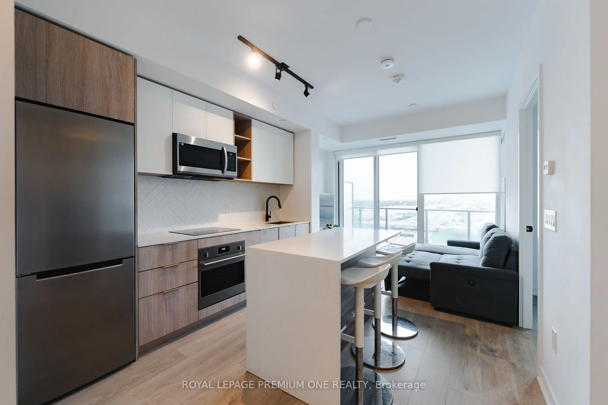 36 Zorra Street, #1402