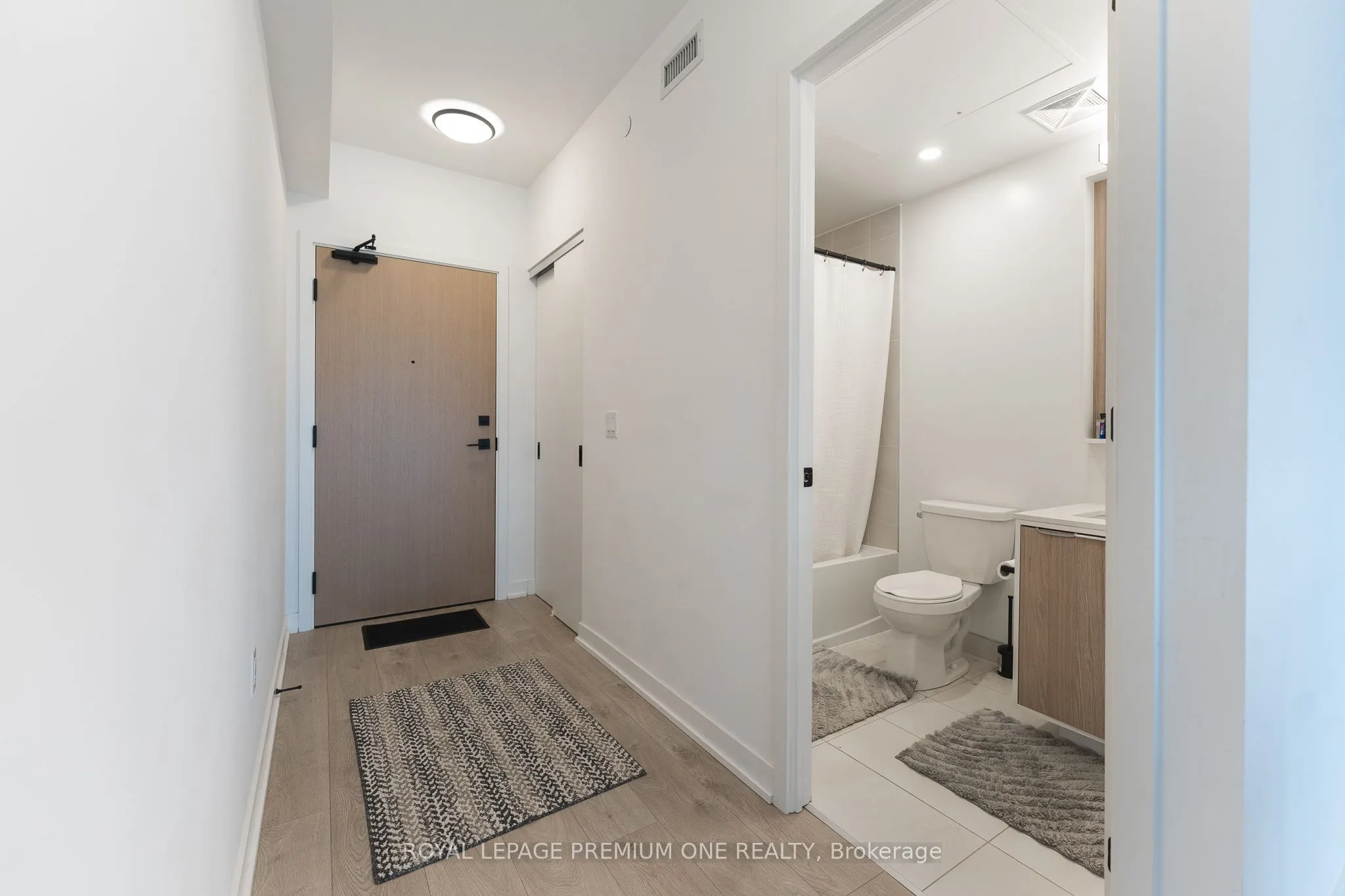 36 Zorra Street, #1402