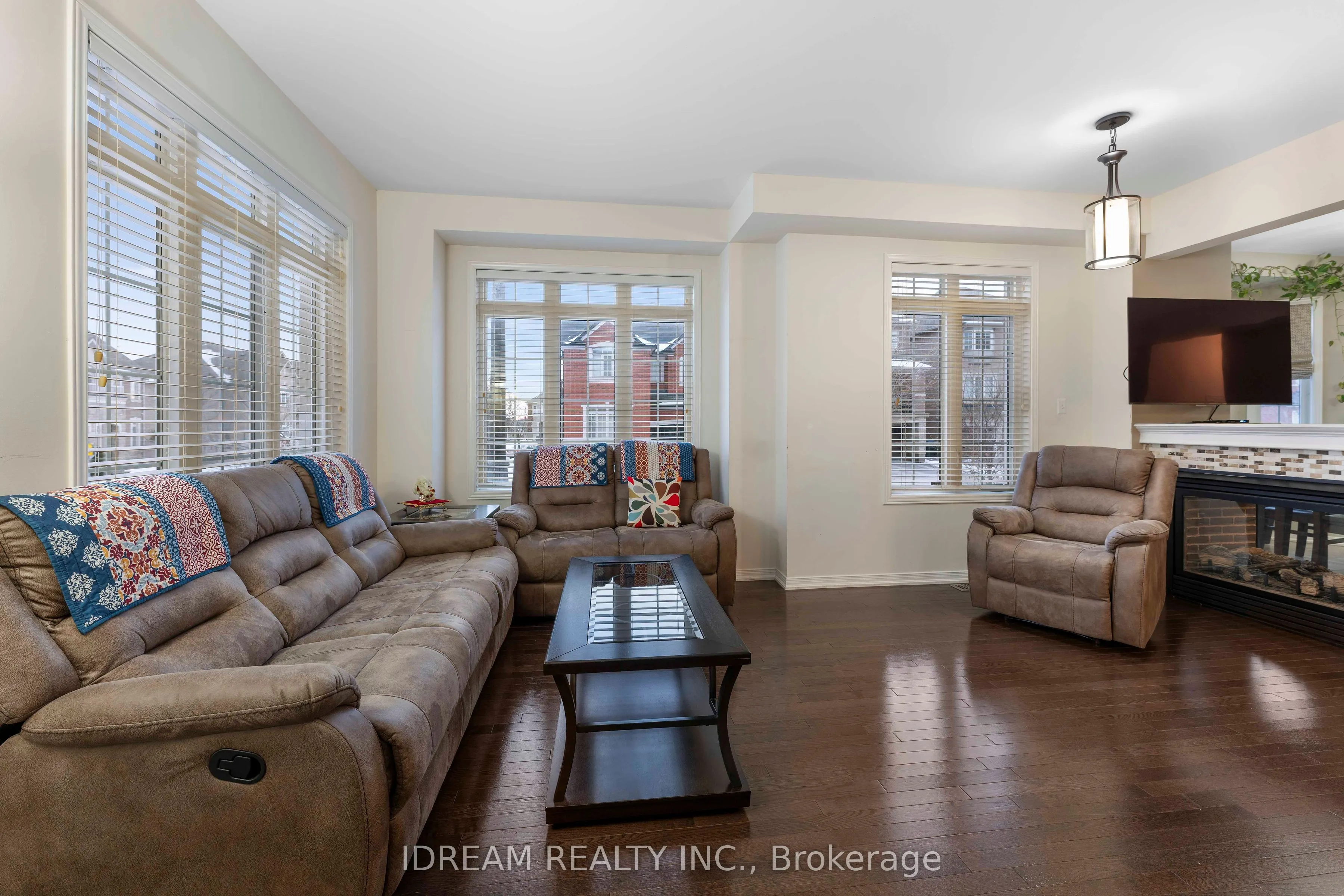 80 Fallmeadow Circle