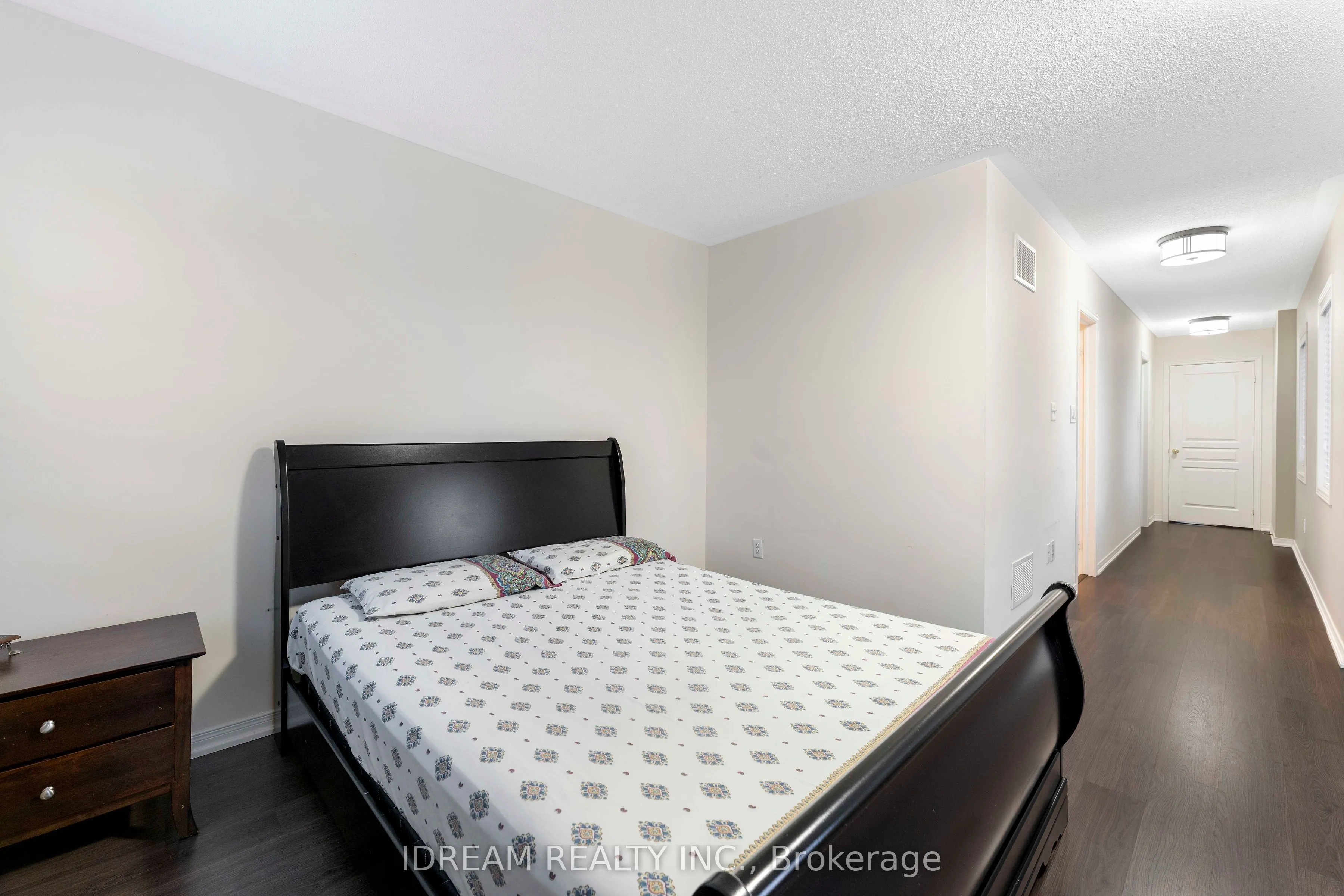 80 Fallmeadow Circle