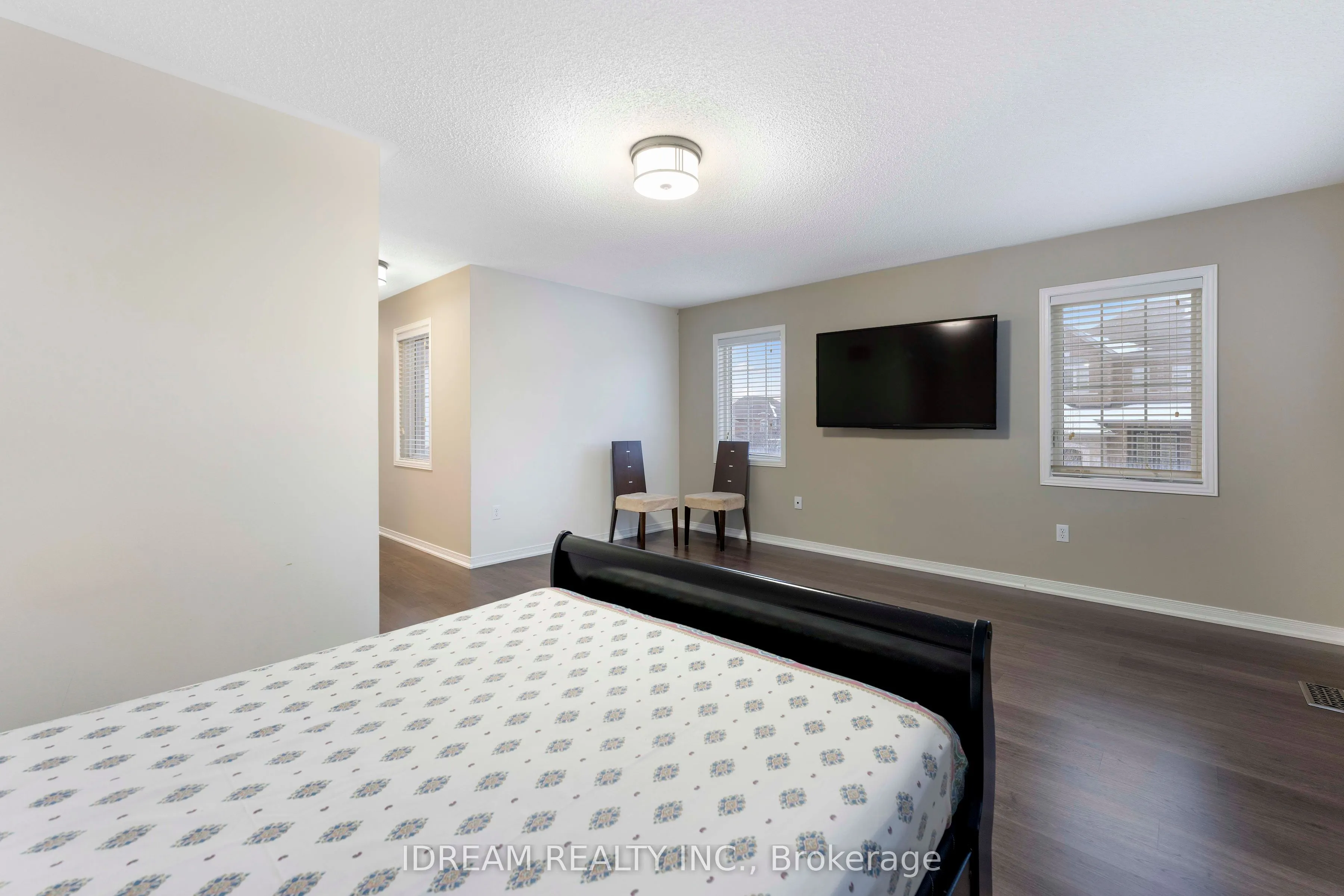 80 Fallmeadow Circle