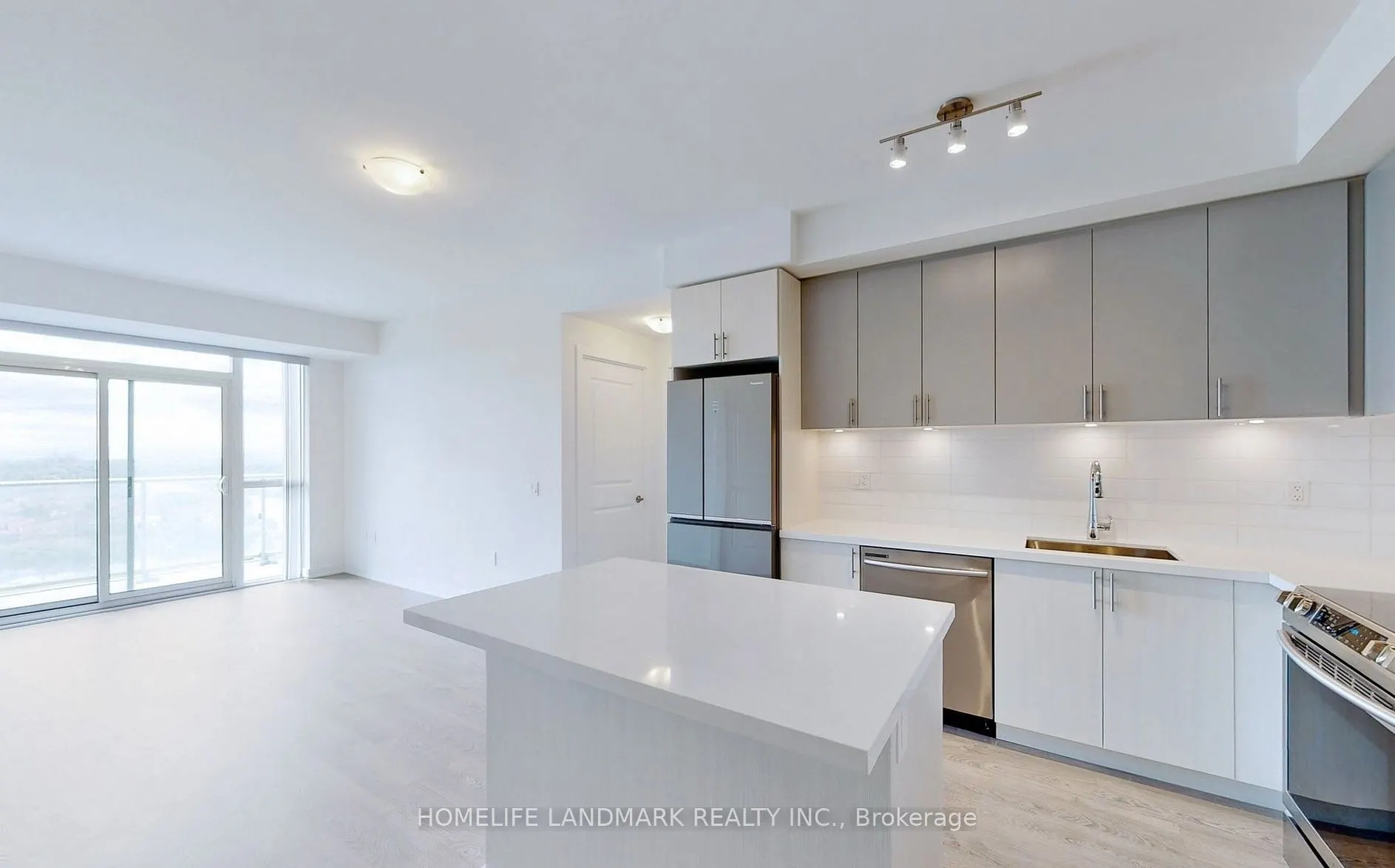 4677 Glen Erin Drive, #1606