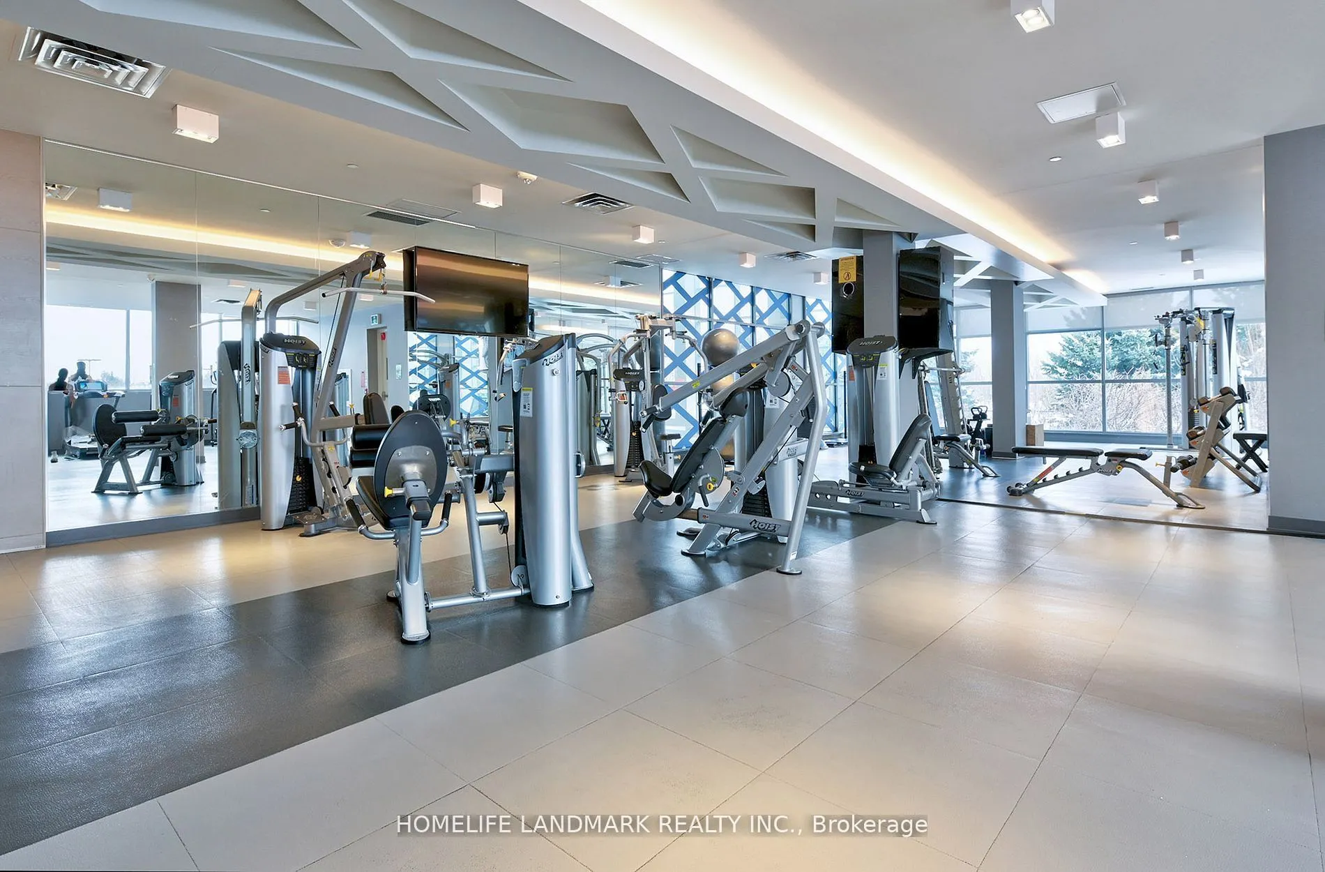 4677 Glen Erin Drive, #1606