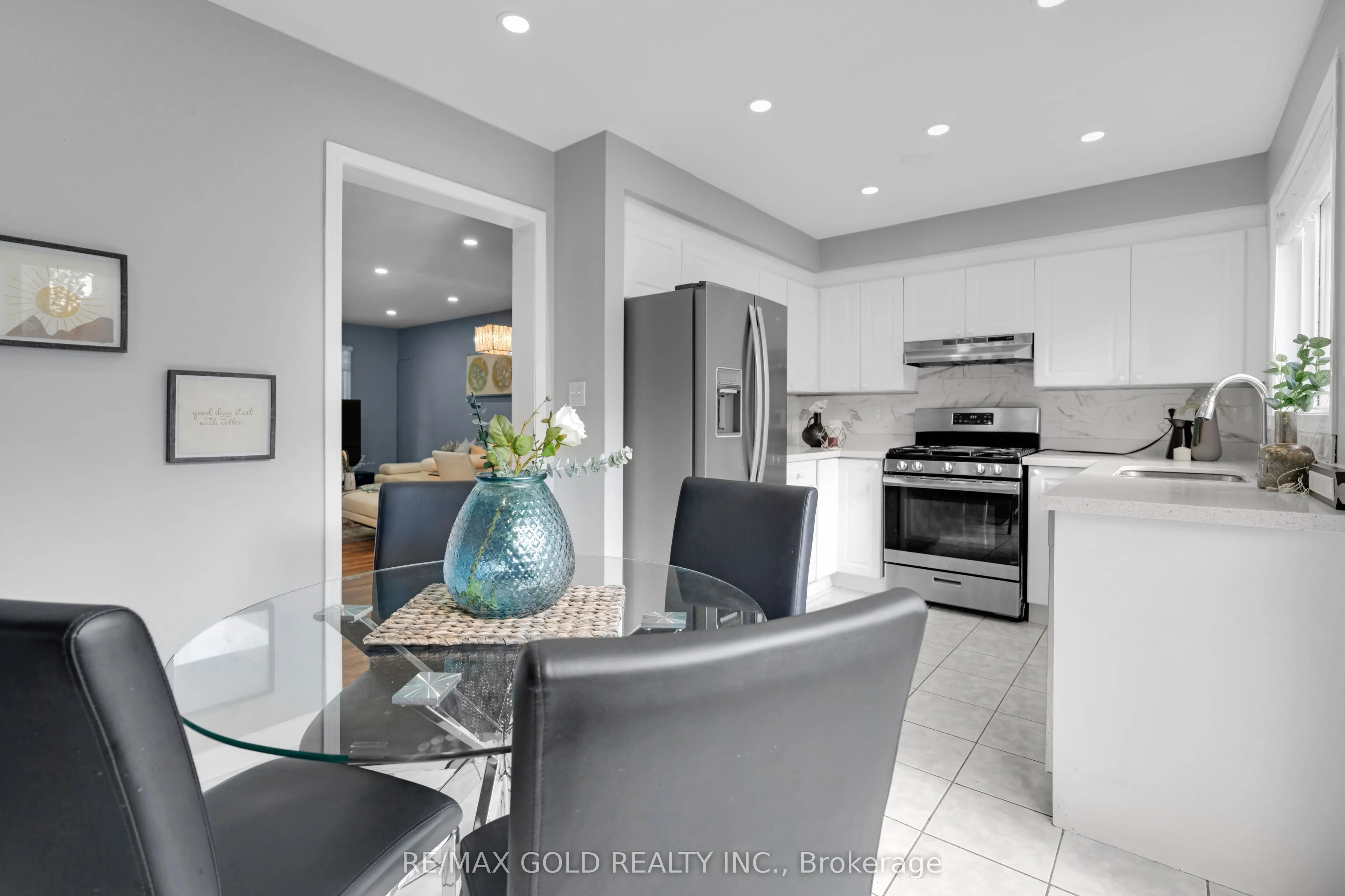 30 Worthington Avenue