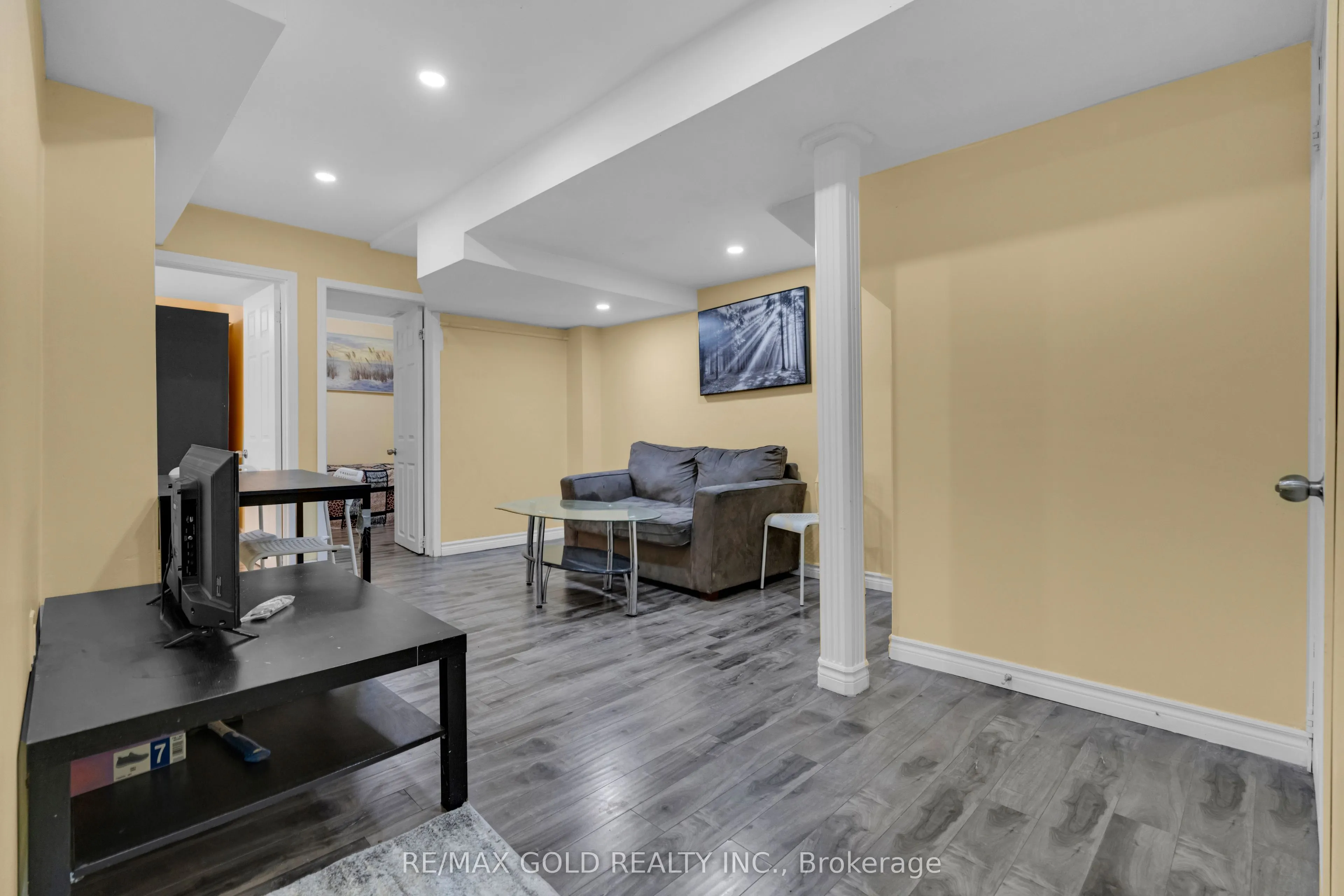 30 Worthington Avenue