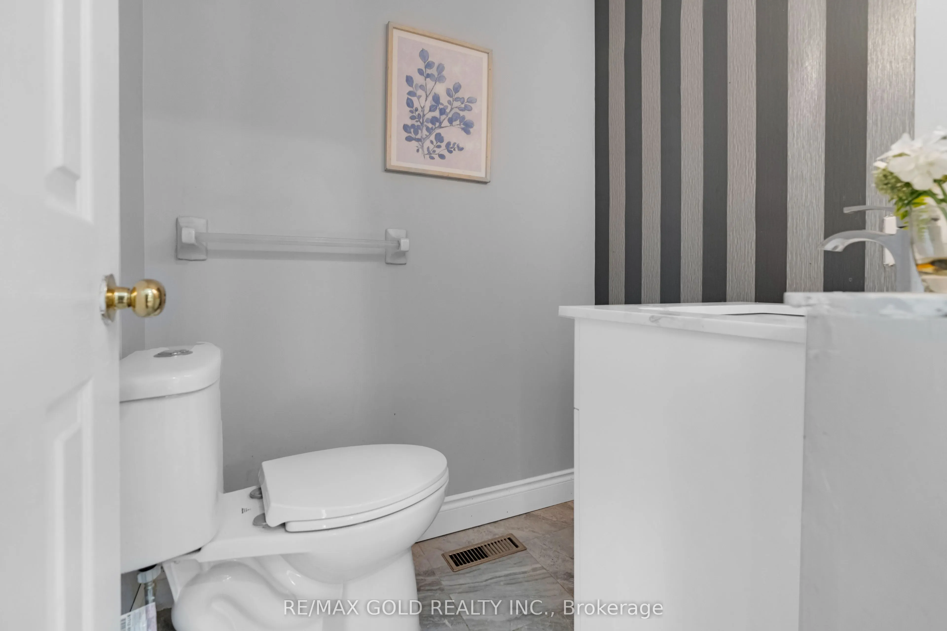 30 Worthington Avenue