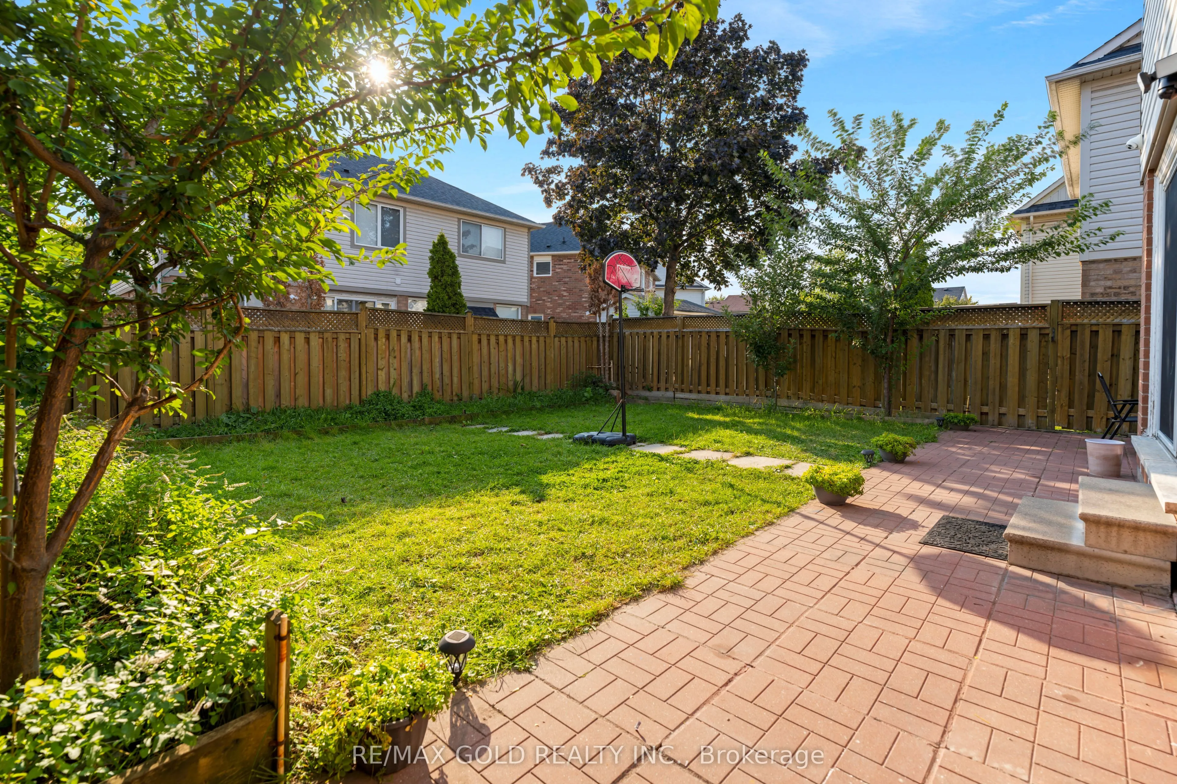 30 Worthington Avenue