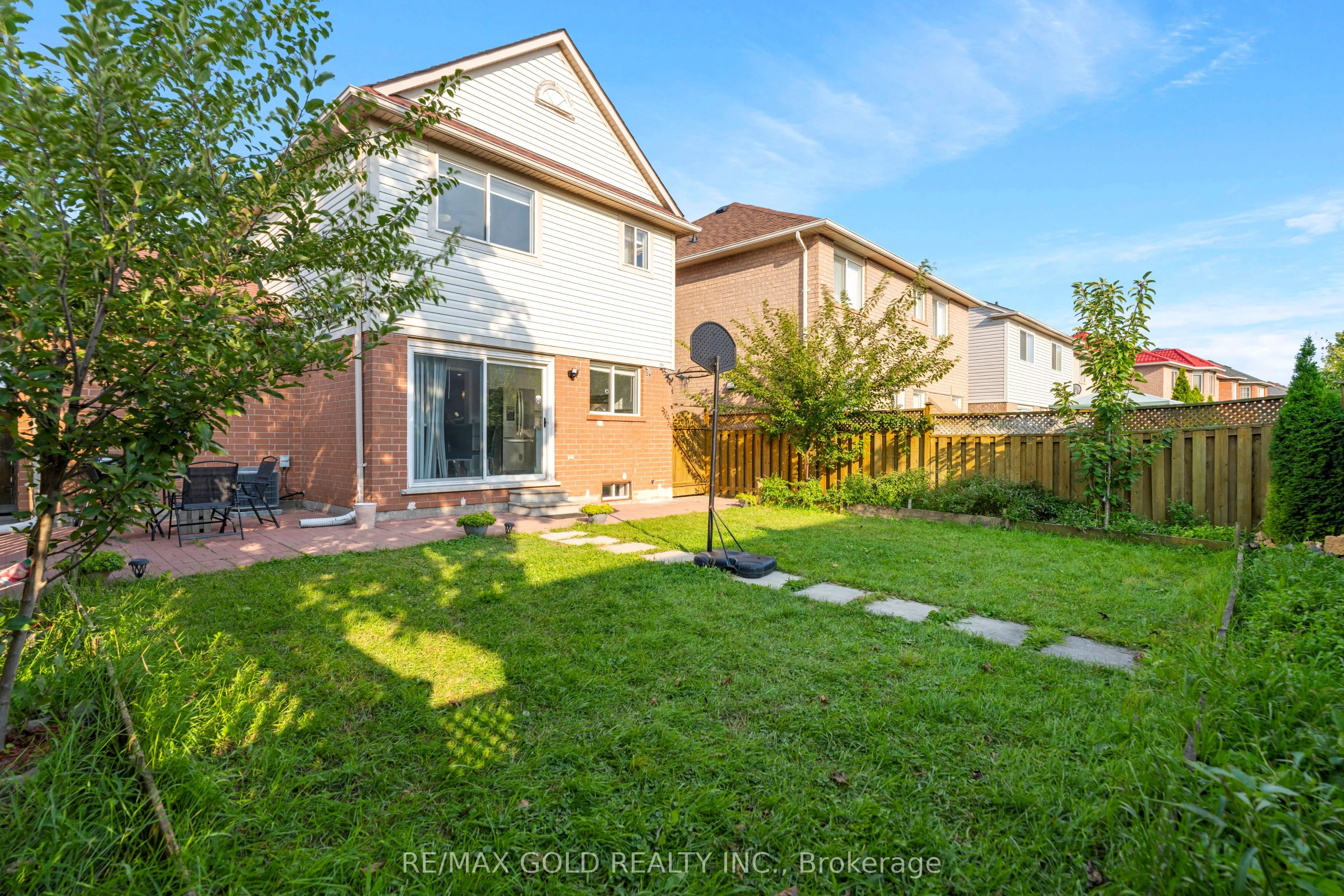 30 Worthington Avenue