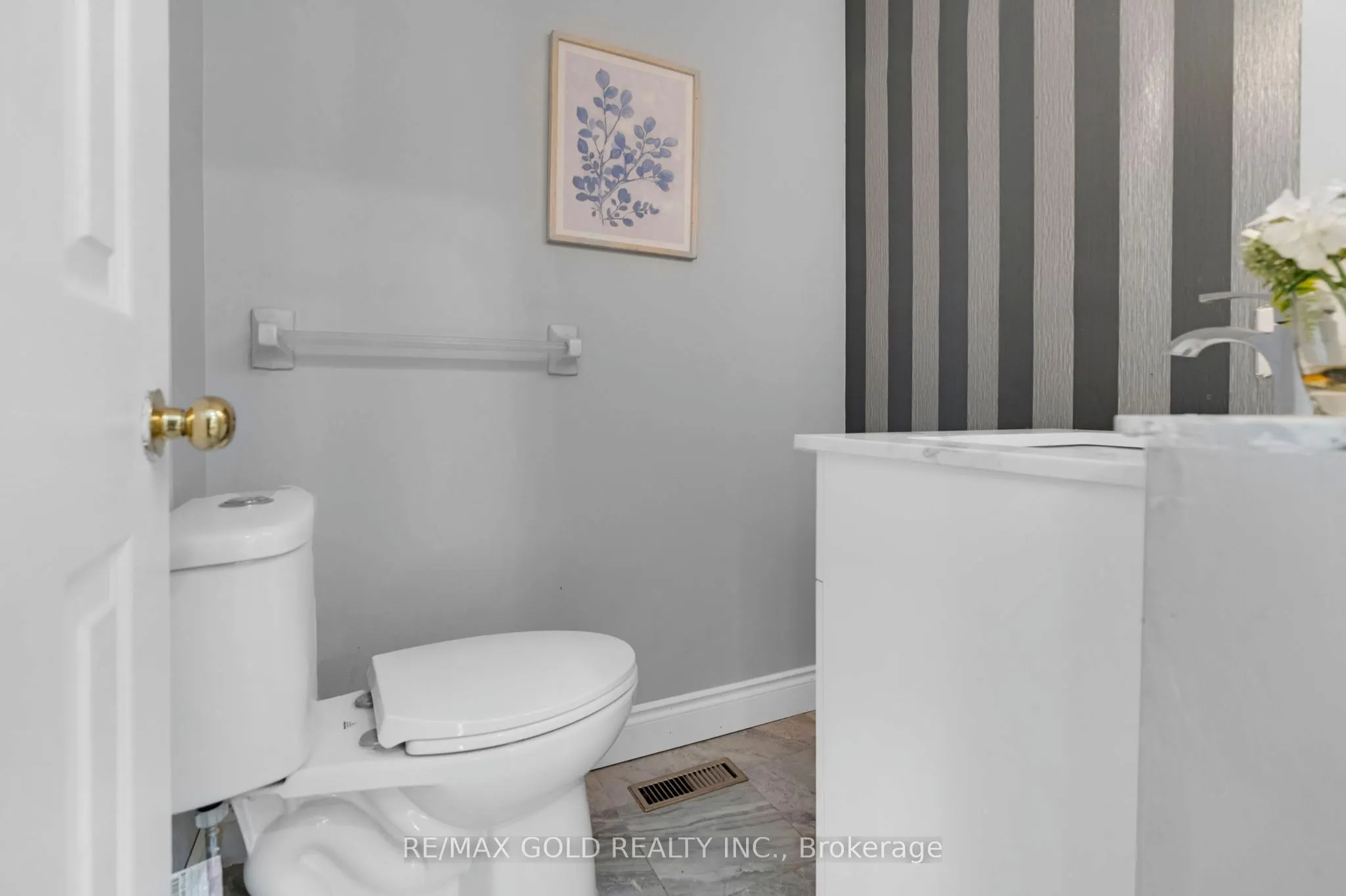 30 Worthington Avenue