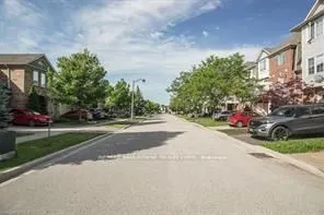 3166 Stornoway Circle E