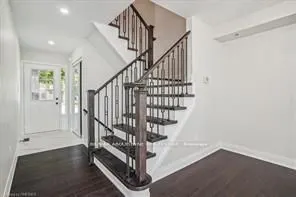 3166 Stornoway Circle E