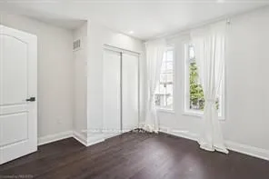 3166 Stornoway Circle E