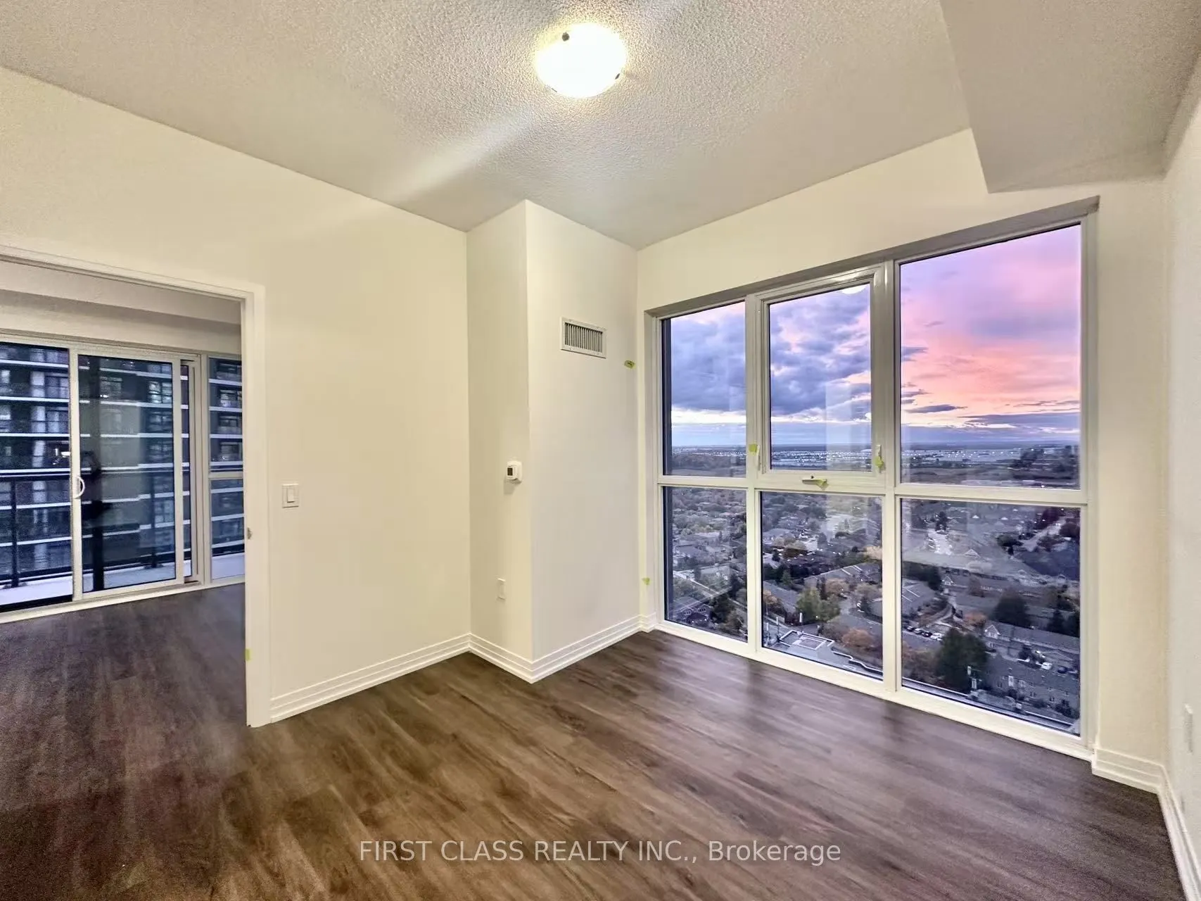 15 Watergarden Drive, #2306