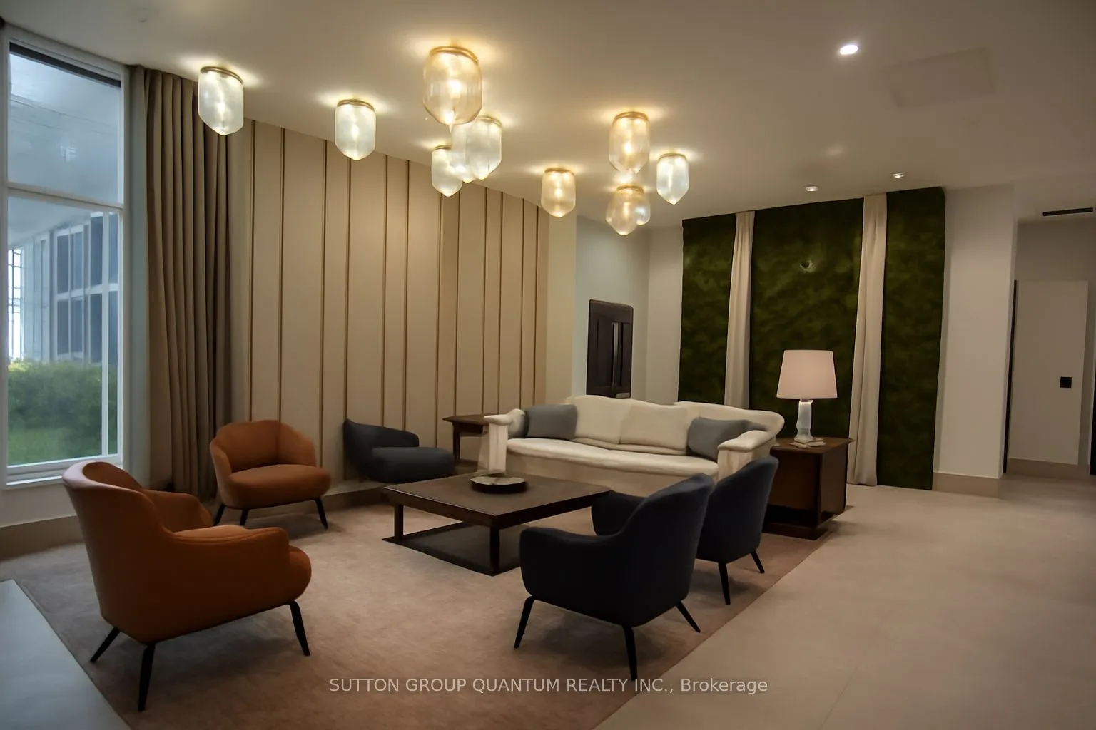 500 PLAINS Road E, #420