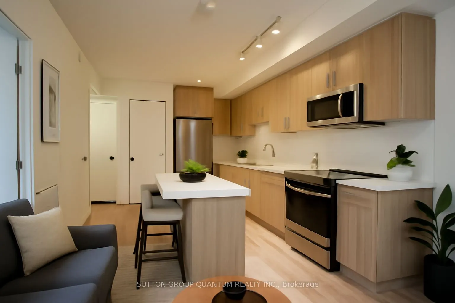 500 PLAINS Road E, #420